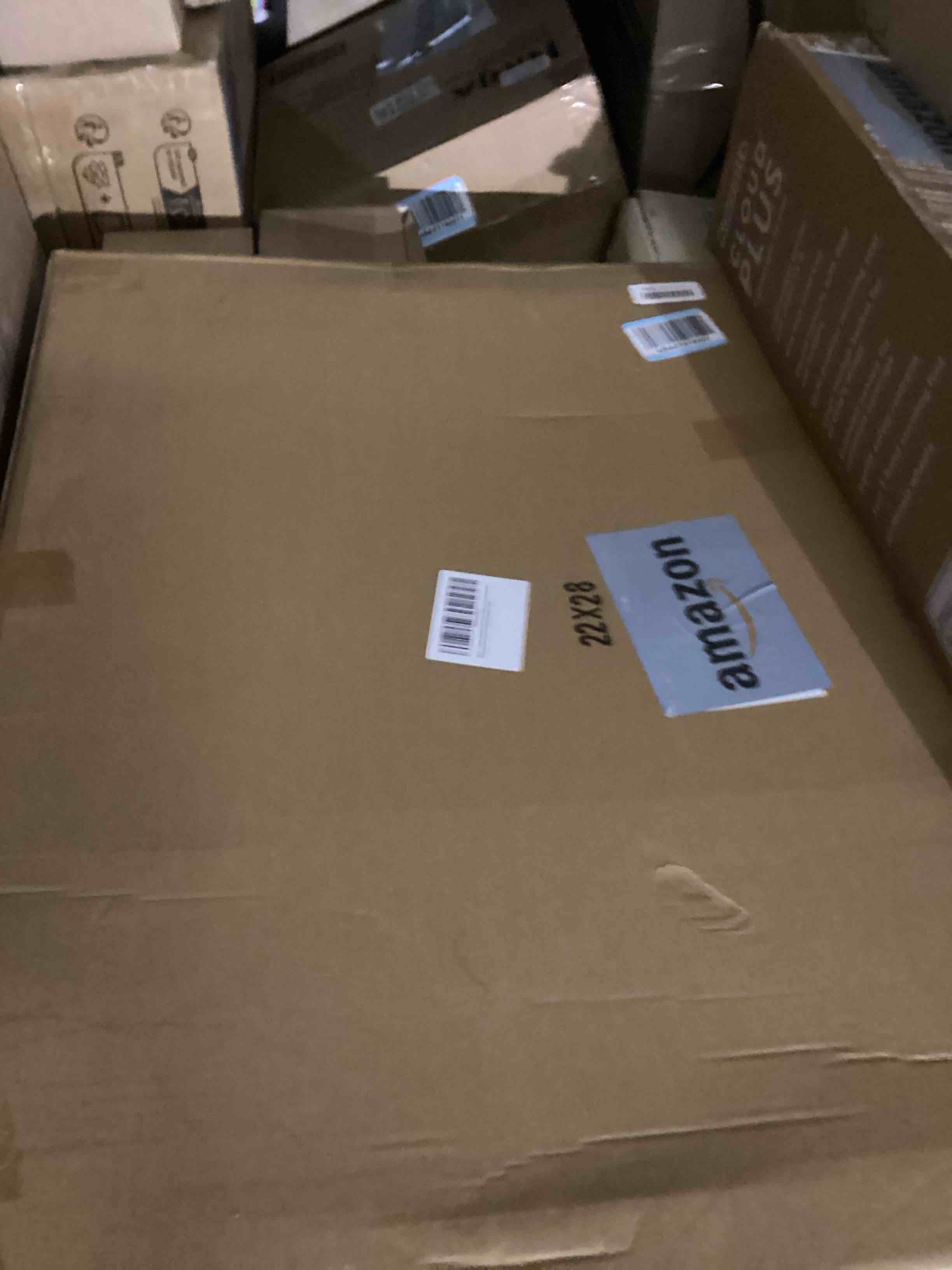 https://s3.amazonaws.com/lotting-images-prod/bidfta/PNK1228815_1759873673362.jpeg