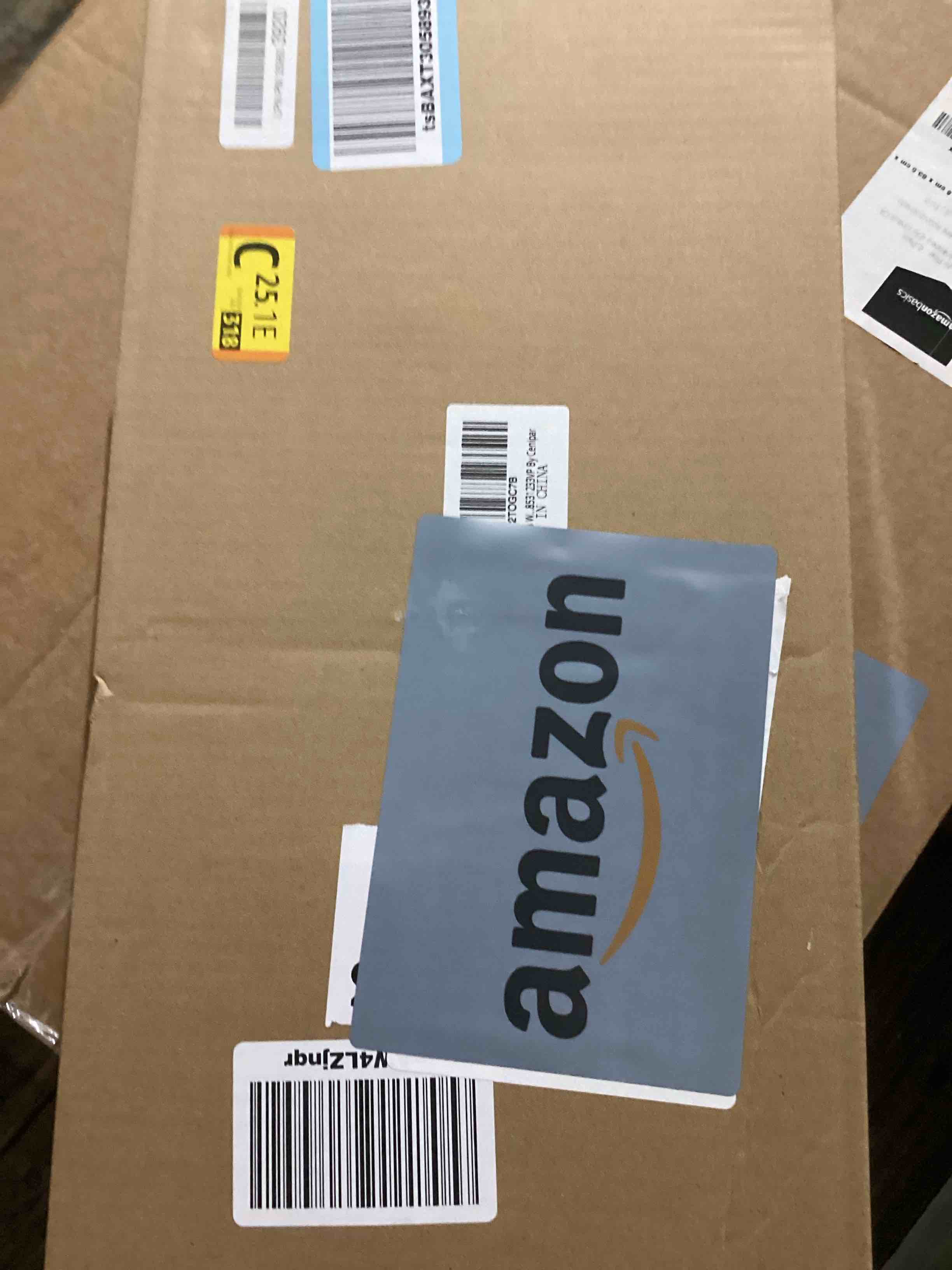 https://s3.amazonaws.com/lotting-images-prod/bidfta/PNK1228882_1759937243201.jpeg