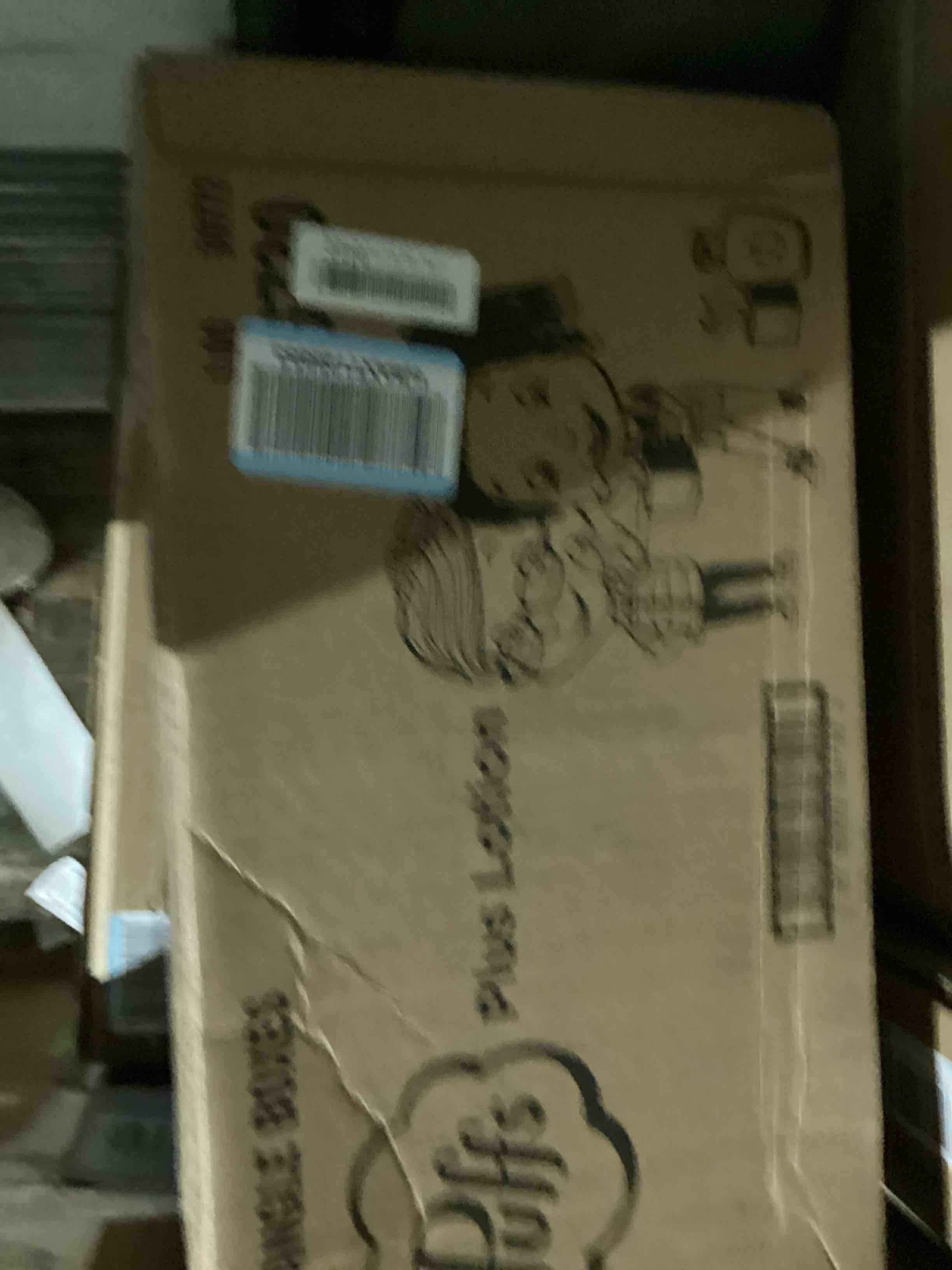 https://s3.amazonaws.com/lotting-images-prod/bidfta/PNK1229064_1759955142718.jpeg