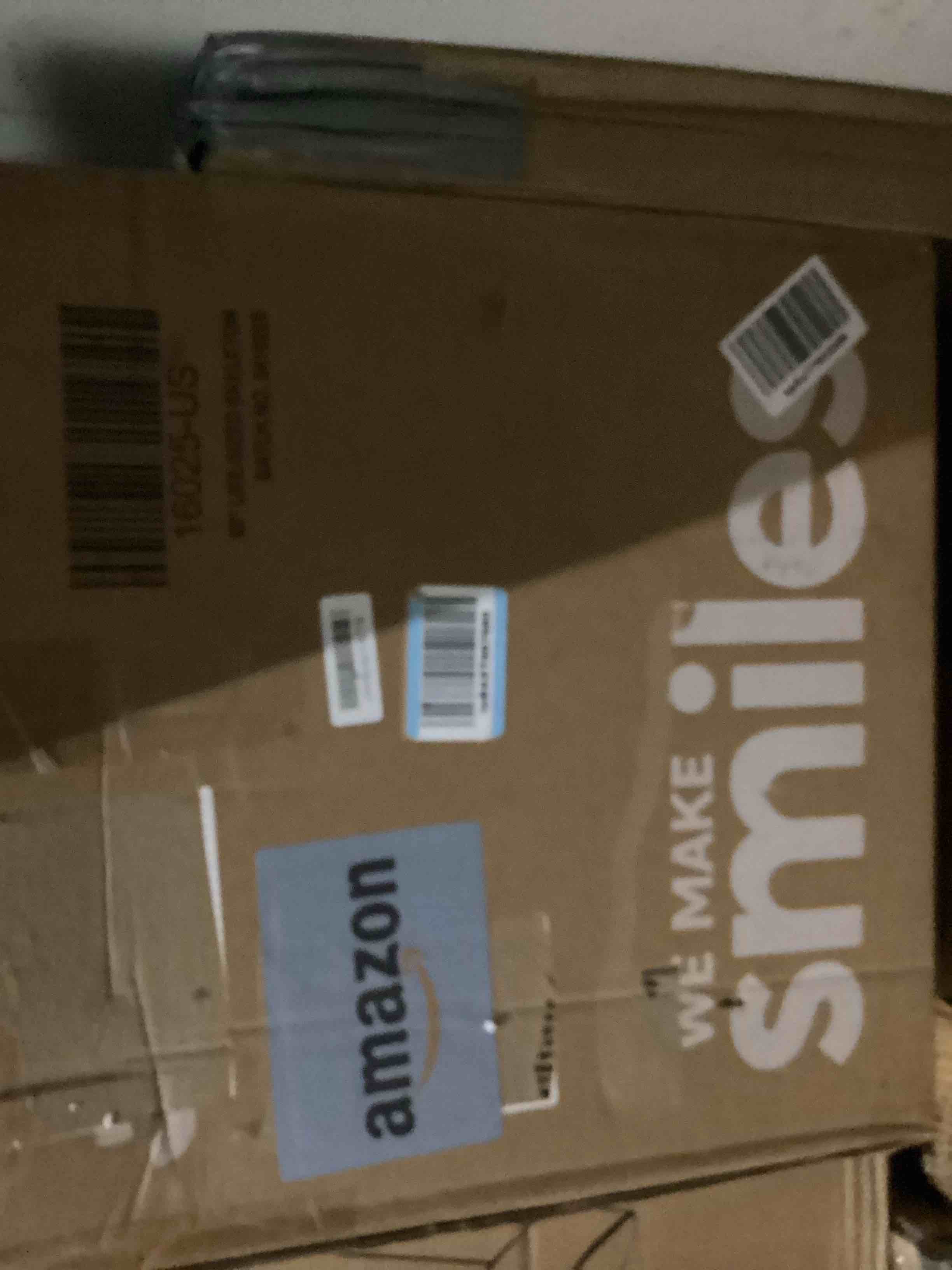 https://s3.amazonaws.com/lotting-images-prod/bidfta/PNK1229182_1759958816847.jpeg