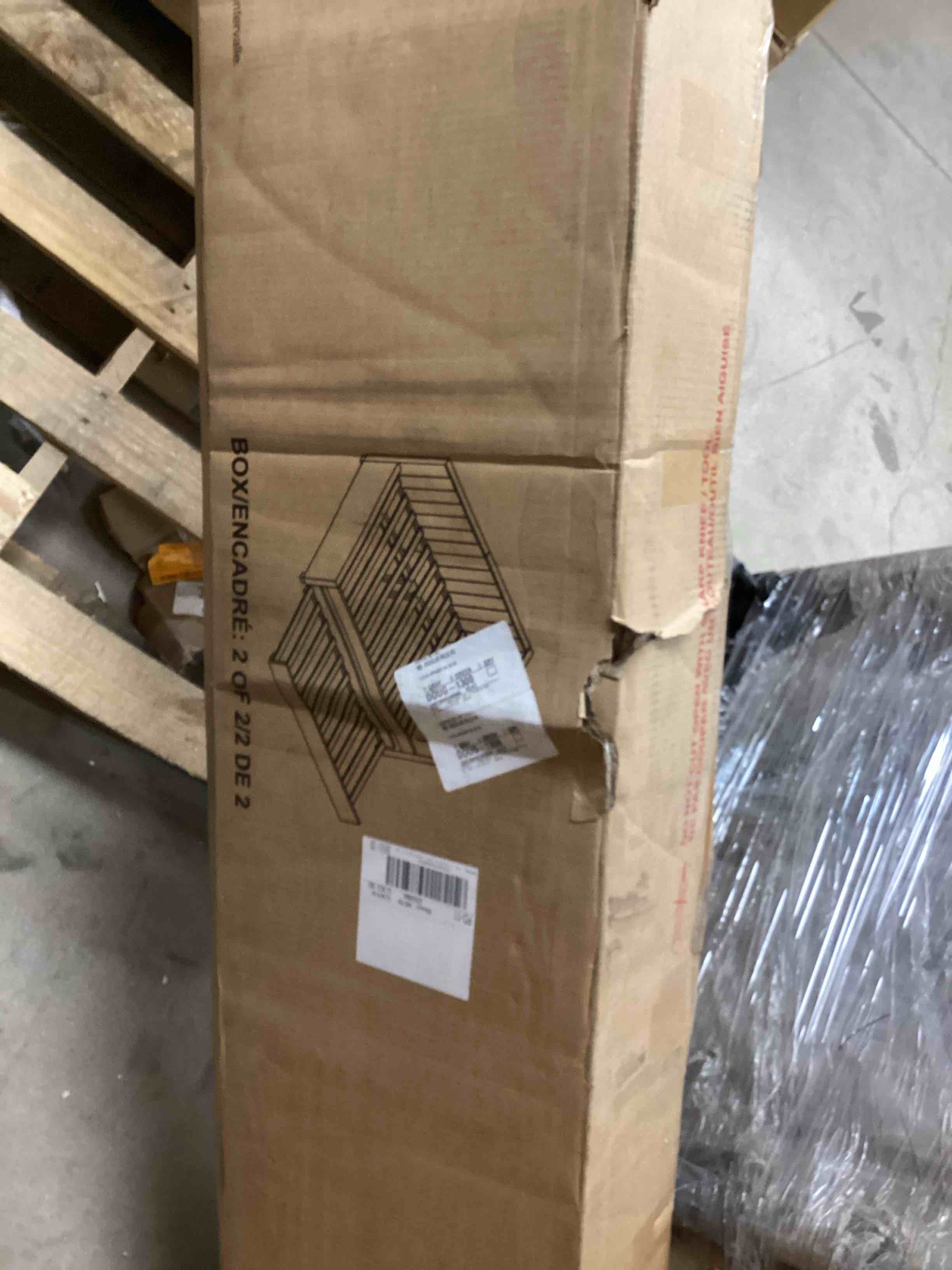 https://s3.amazonaws.com/lotting-images-prod/bidfta/PNK1229359_1760378244680.jpeg