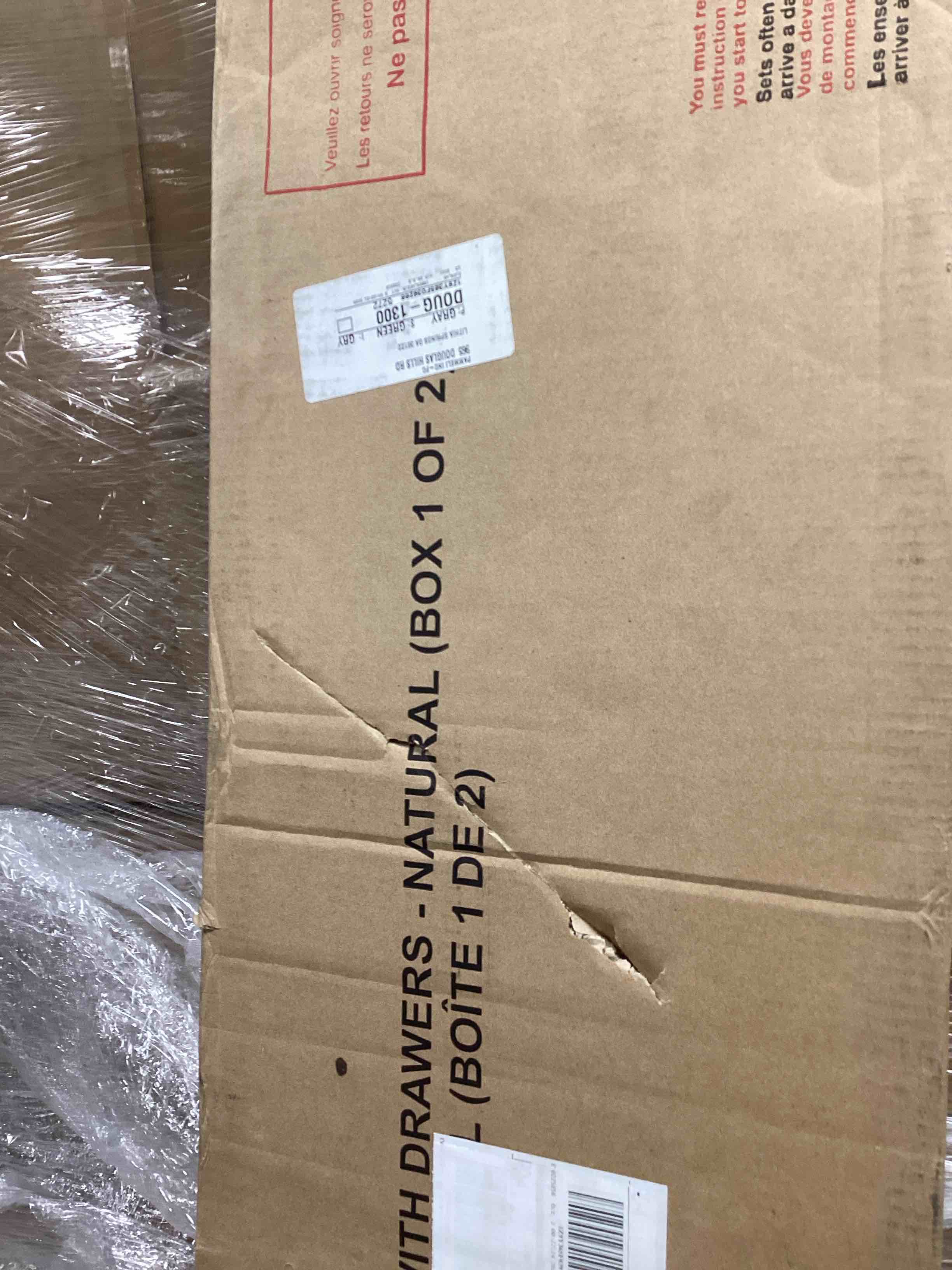 https://s3.amazonaws.com/lotting-images-prod/bidfta/PNK1229393_1760366315550.jpeg