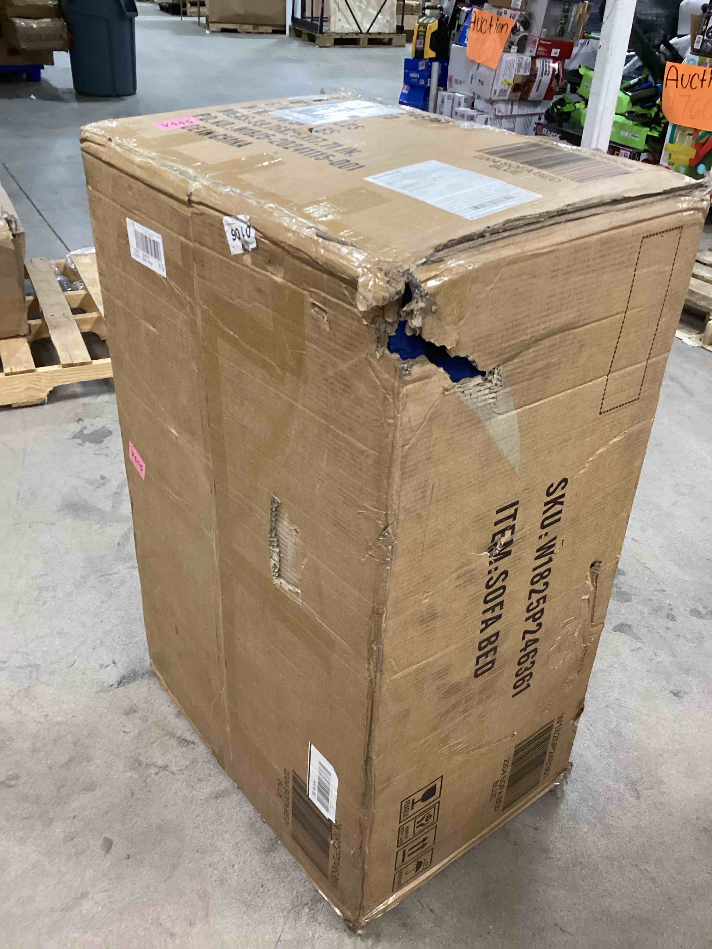 https://s3.amazonaws.com/lotting-images-prod/bidfta/PNK1229402_1760363515377.jpeg