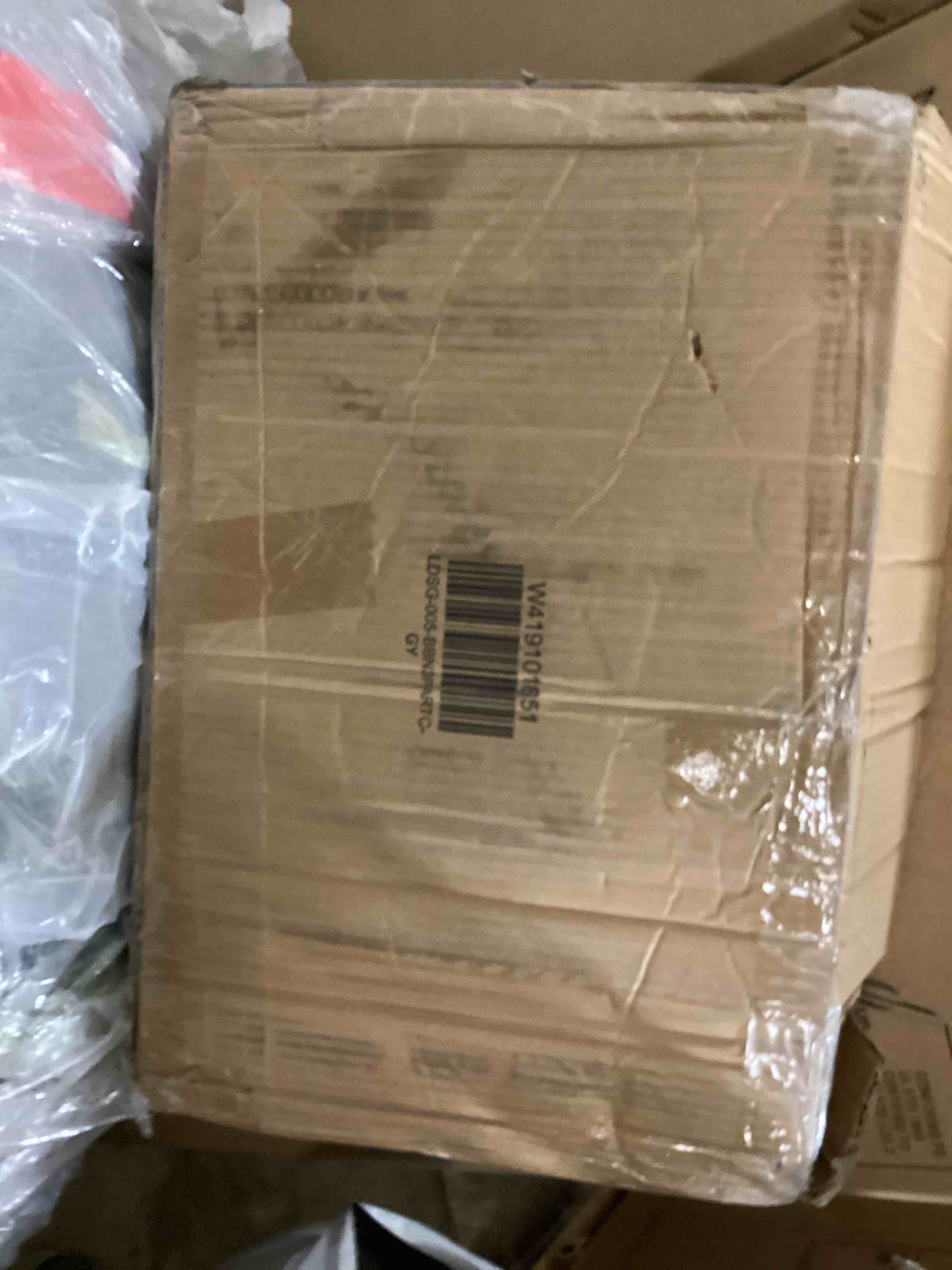https://s3.amazonaws.com/lotting-images-prod/bidfta/PNK1229426_1760453917628.jpeg