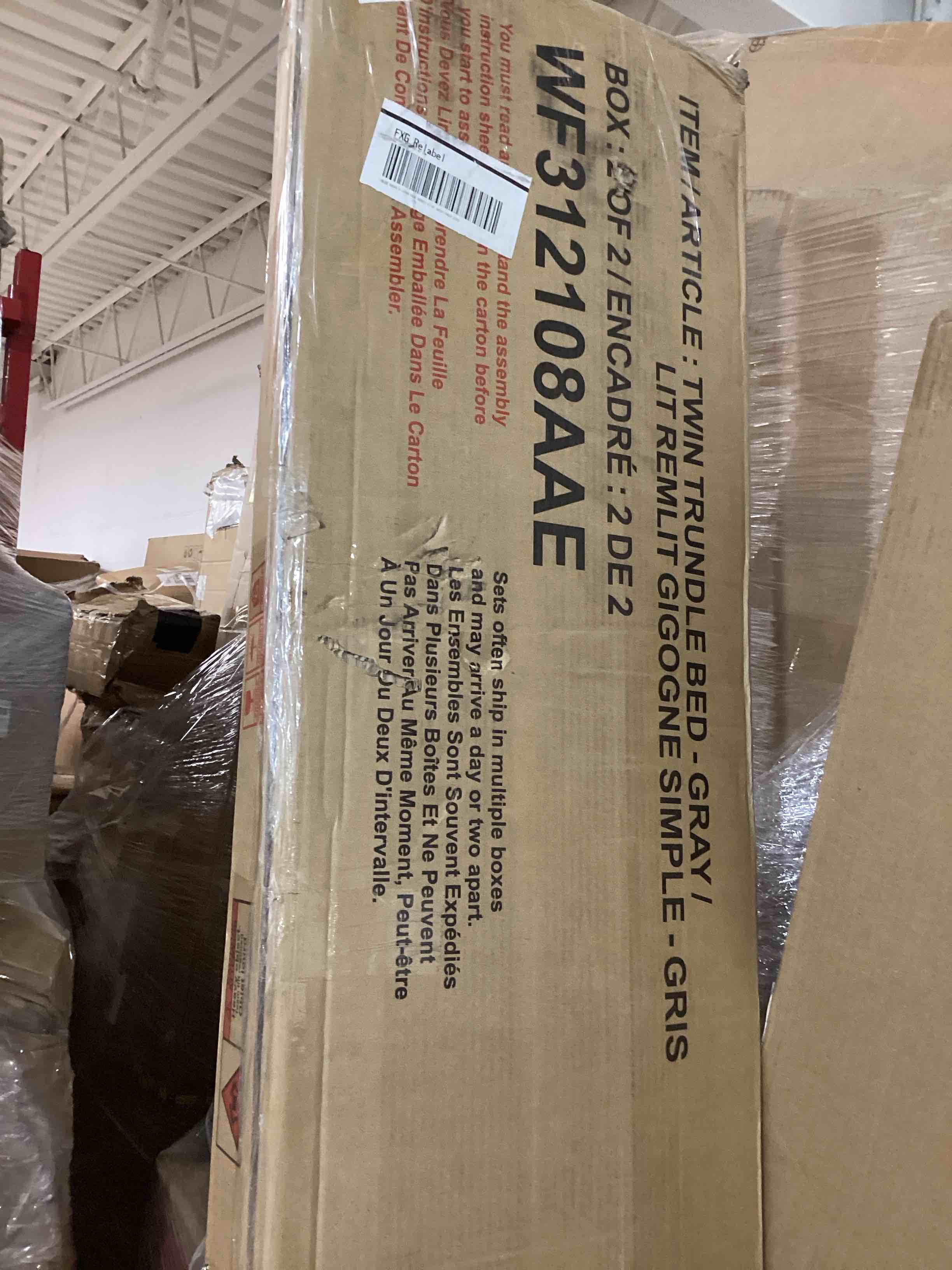 https://s3.amazonaws.com/lotting-images-prod/bidfta/PNK1229433_1760391662570.jpeg