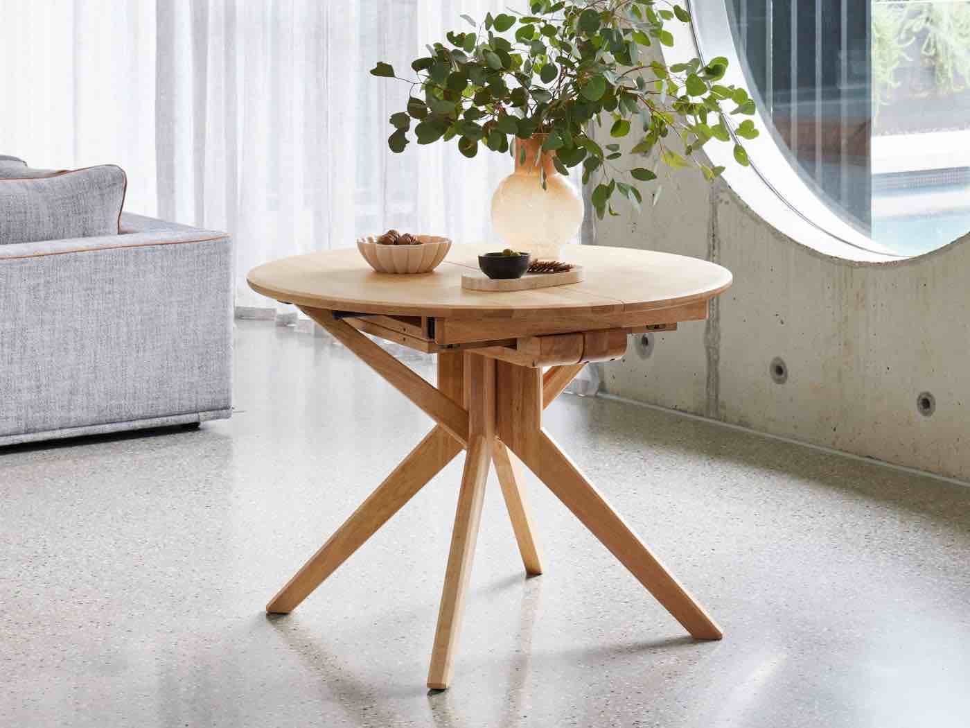 Casa Hardwood Extendable Round Dining Table - Natural