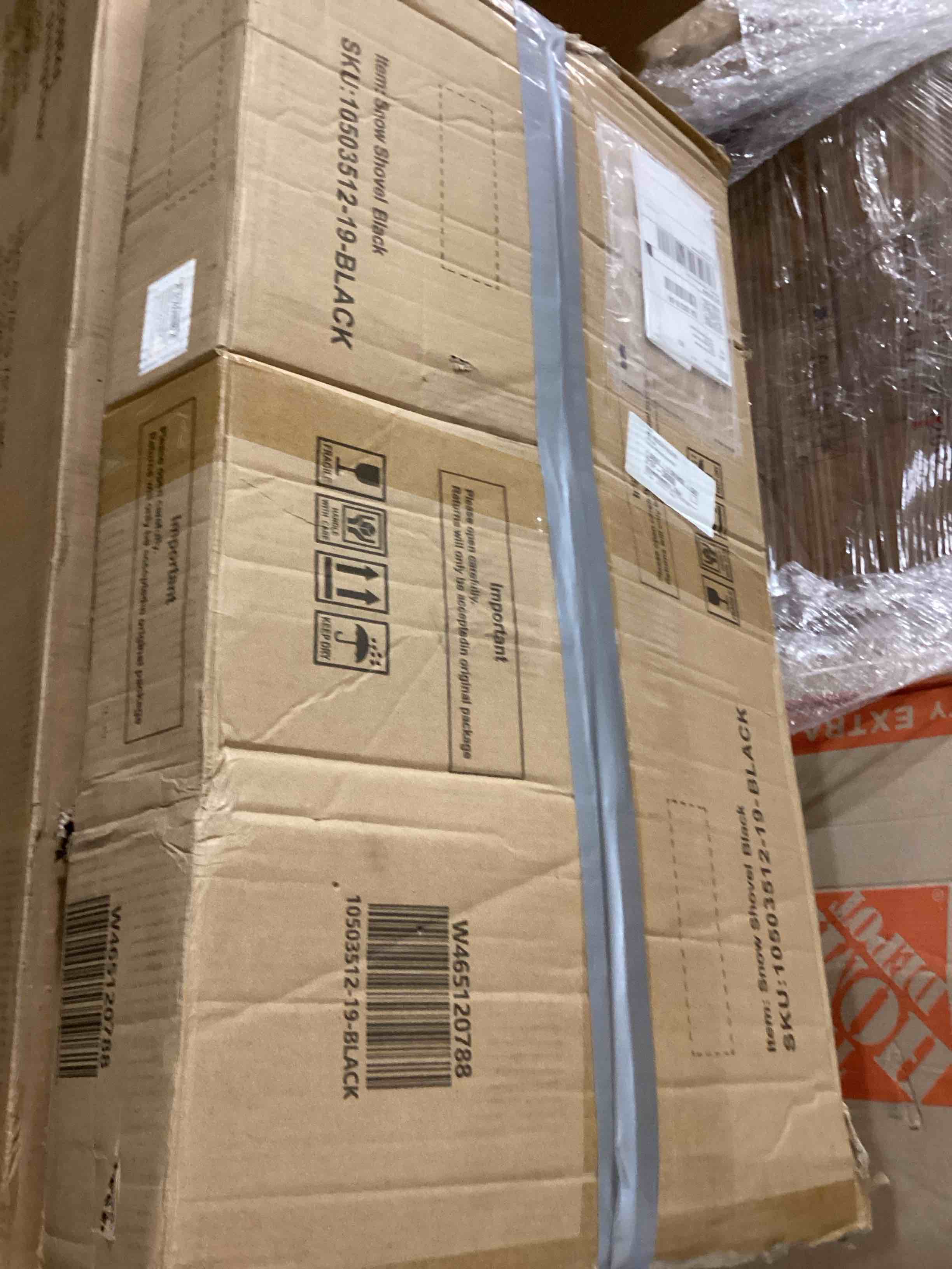 https://s3.amazonaws.com/lotting-images-prod/bidfta/PNK1229449_1760452289887.jpeg