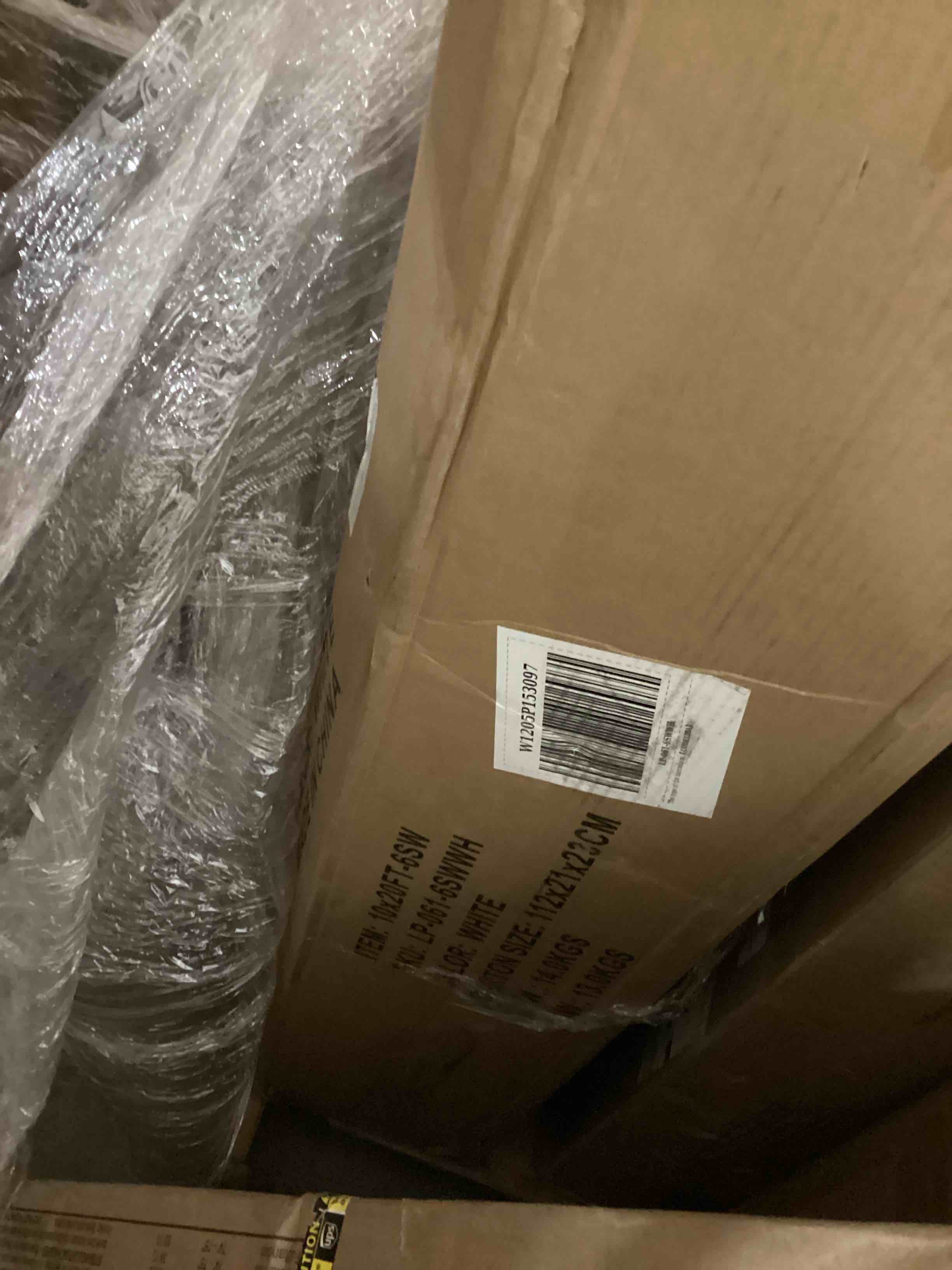 https://s3.amazonaws.com/lotting-images-prod/bidfta/PNK1229473_1760456424609.jpeg