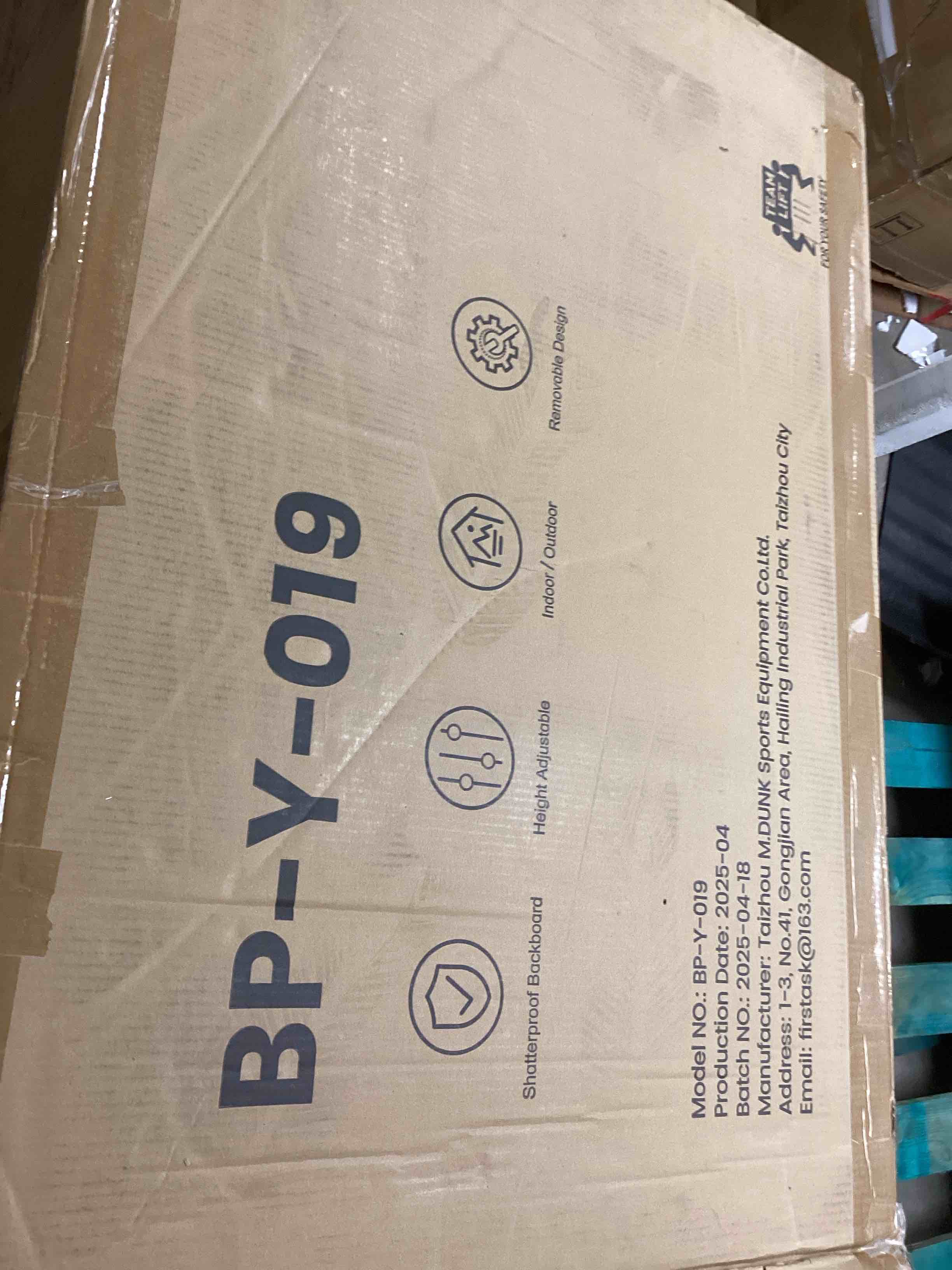 https://s3.amazonaws.com/lotting-images-prod/bidfta/PNK1229524_1760627240231.jpeg