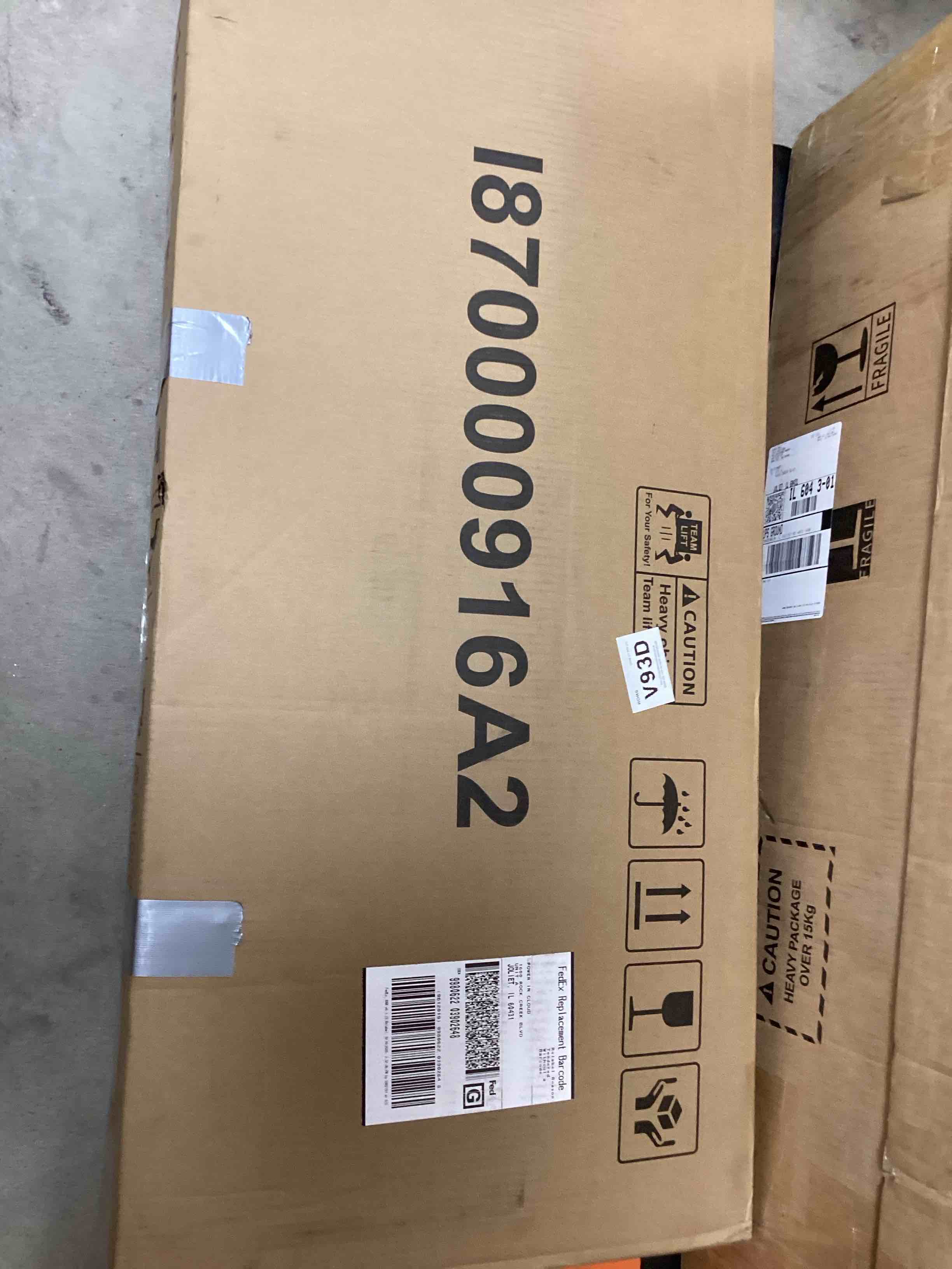 https://s3.amazonaws.com/lotting-images-prod/bidfta/PNK1229534_1760624354986.jpeg
