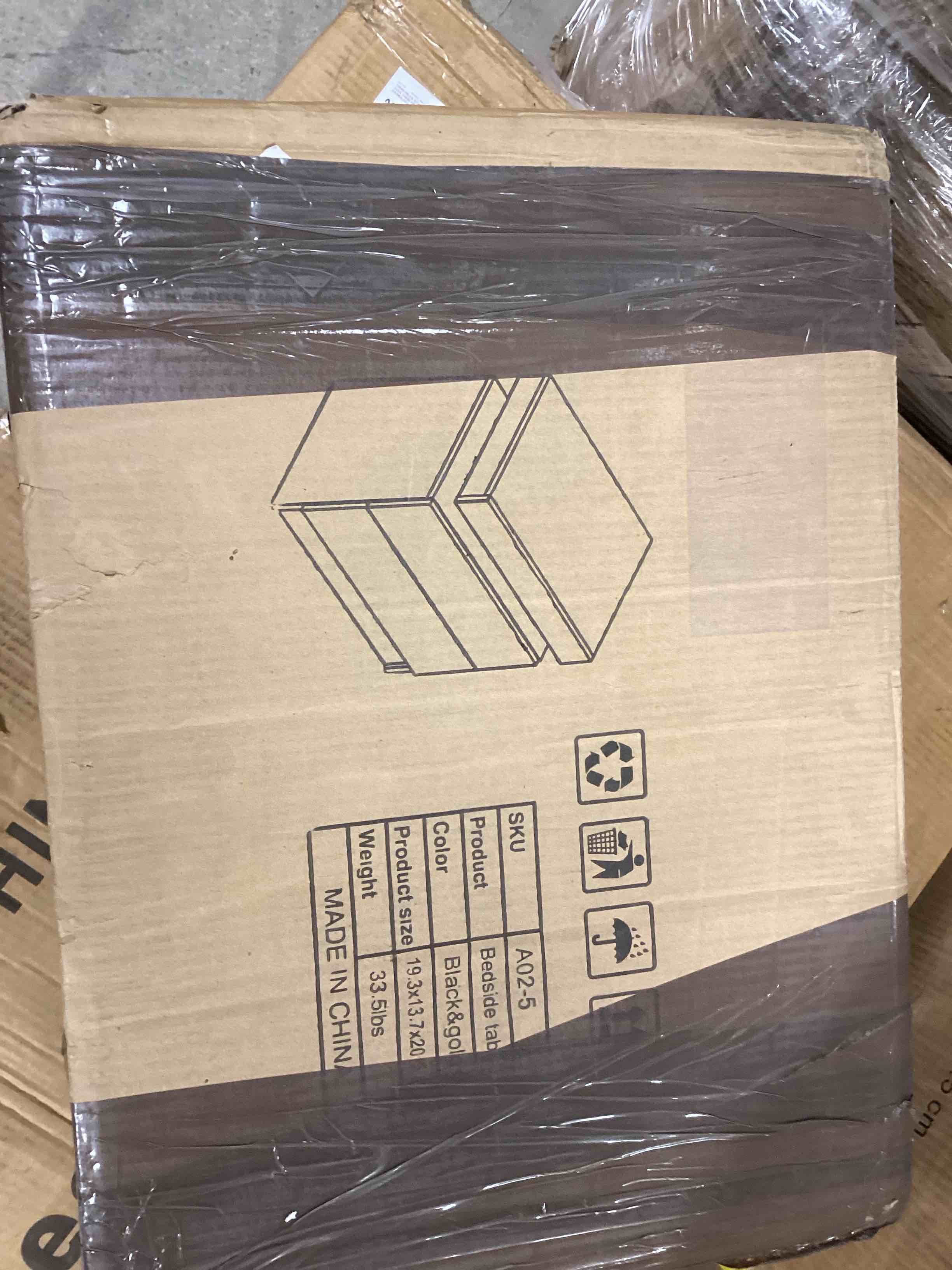 https://s3.amazonaws.com/lotting-images-prod/bidfta/PNK1229539_1760622577521.jpeg