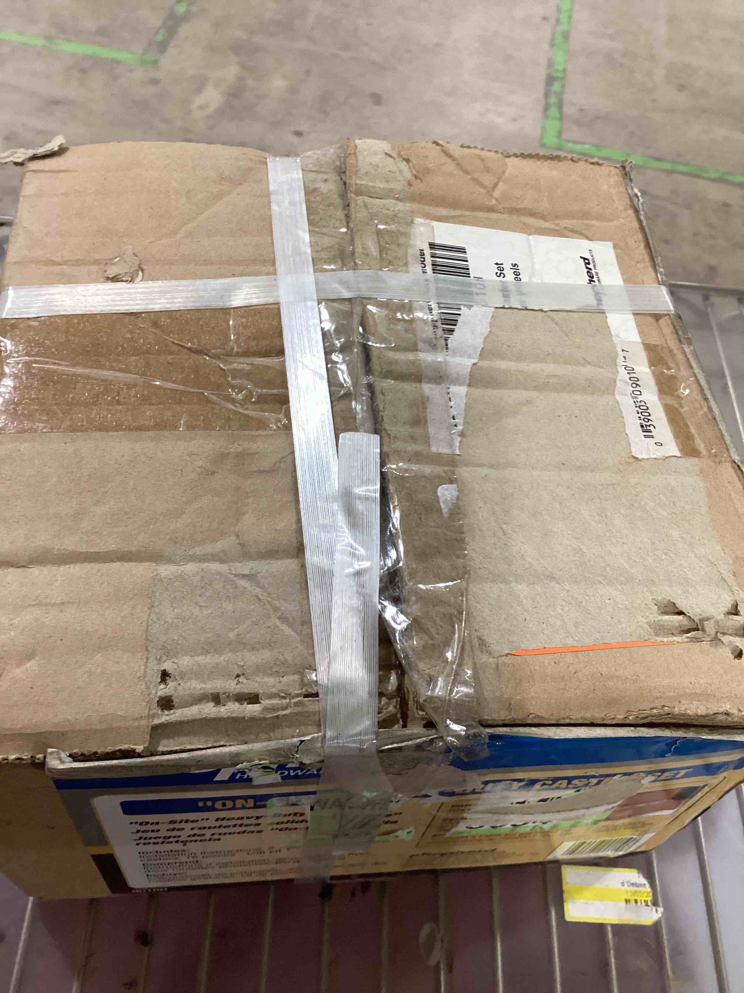 https://s3.amazonaws.com/lotting-images-prod/bidfta/PNK1229646_1760722699913.jpeg