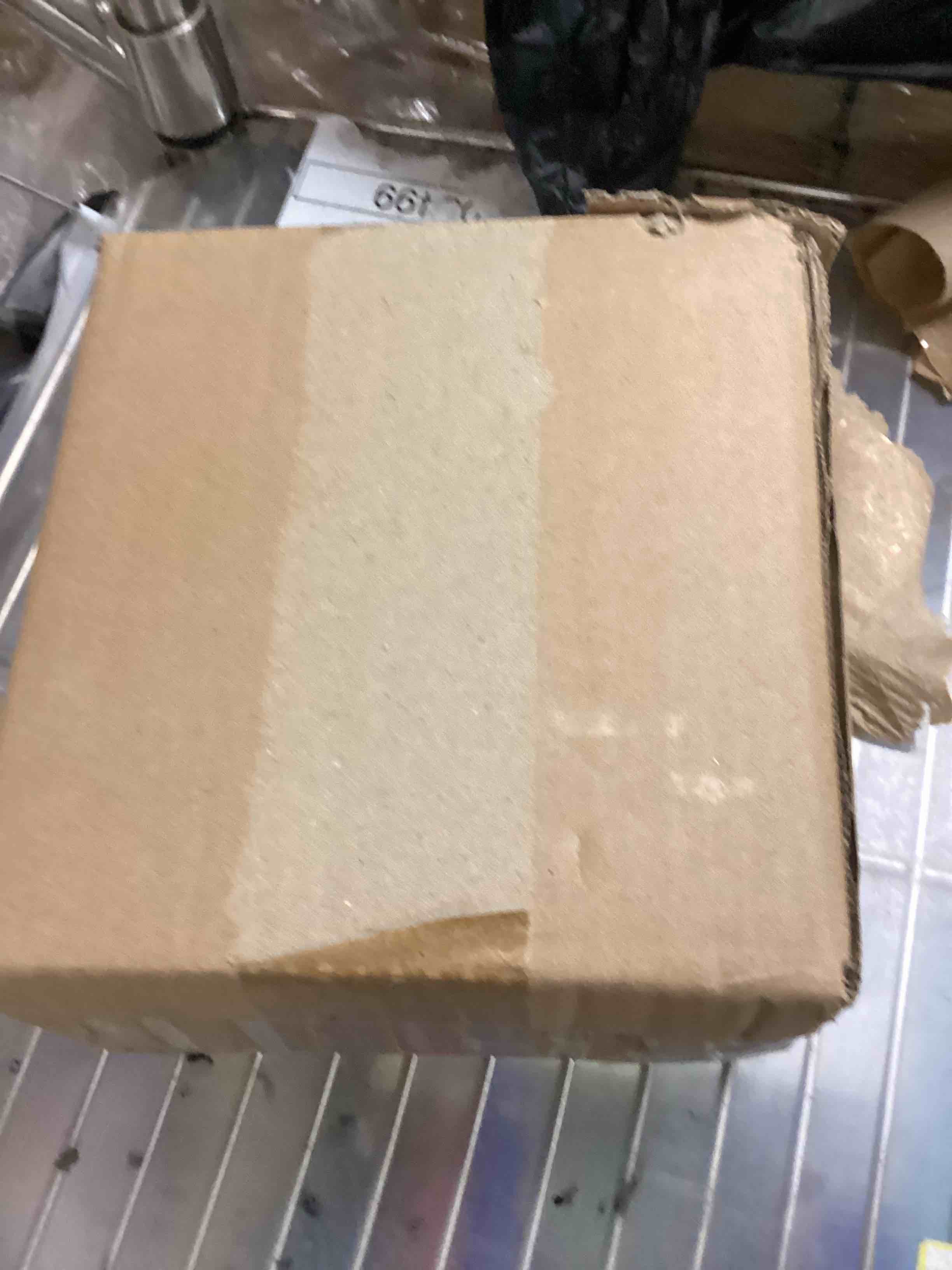 https://s3.amazonaws.com/lotting-images-prod/bidfta/PNK1229687_1761056020141.jpeg