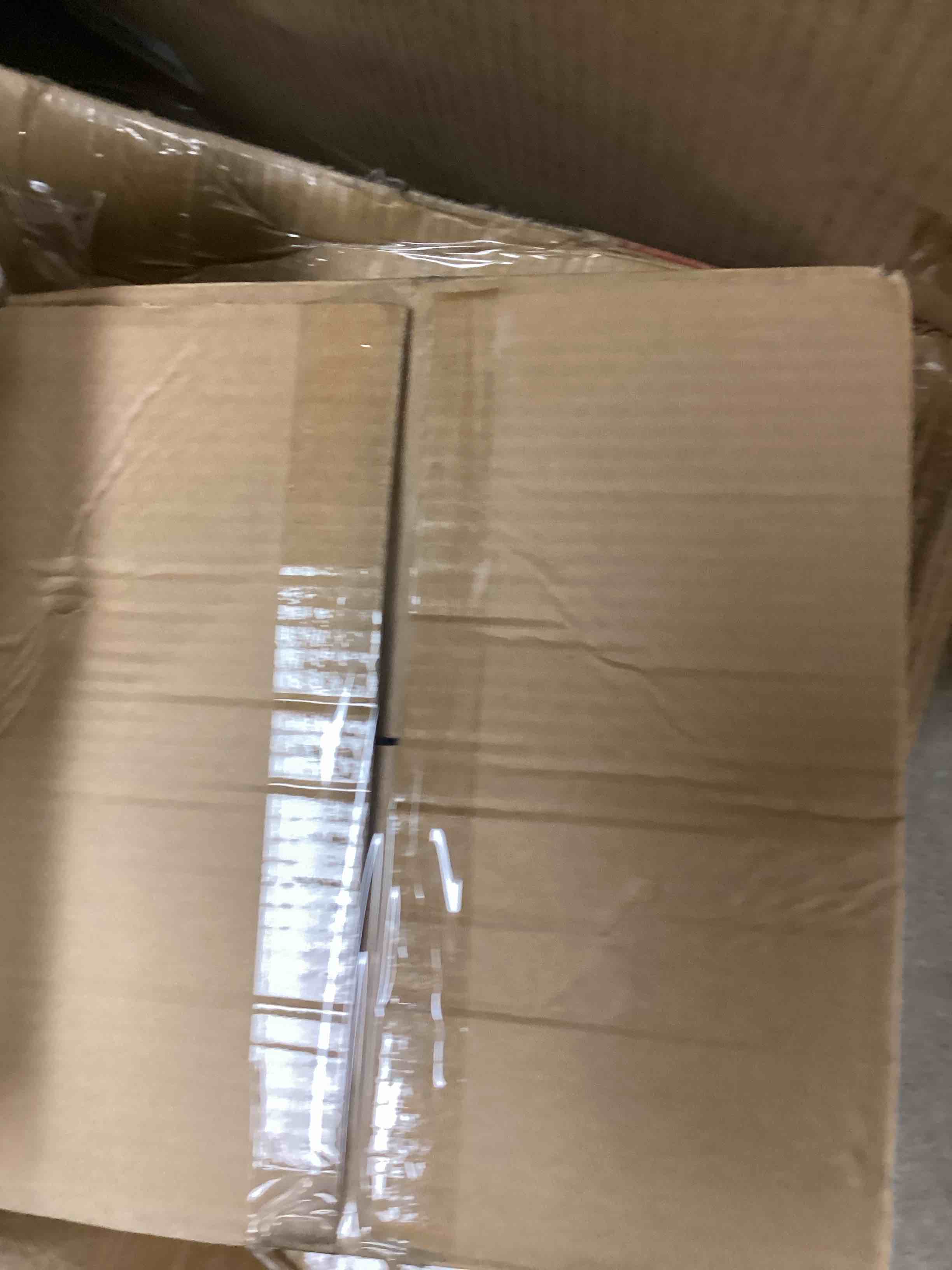 https://s3.amazonaws.com/lotting-images-prod/bidfta/PNK1229700_1760996276302.jpeg