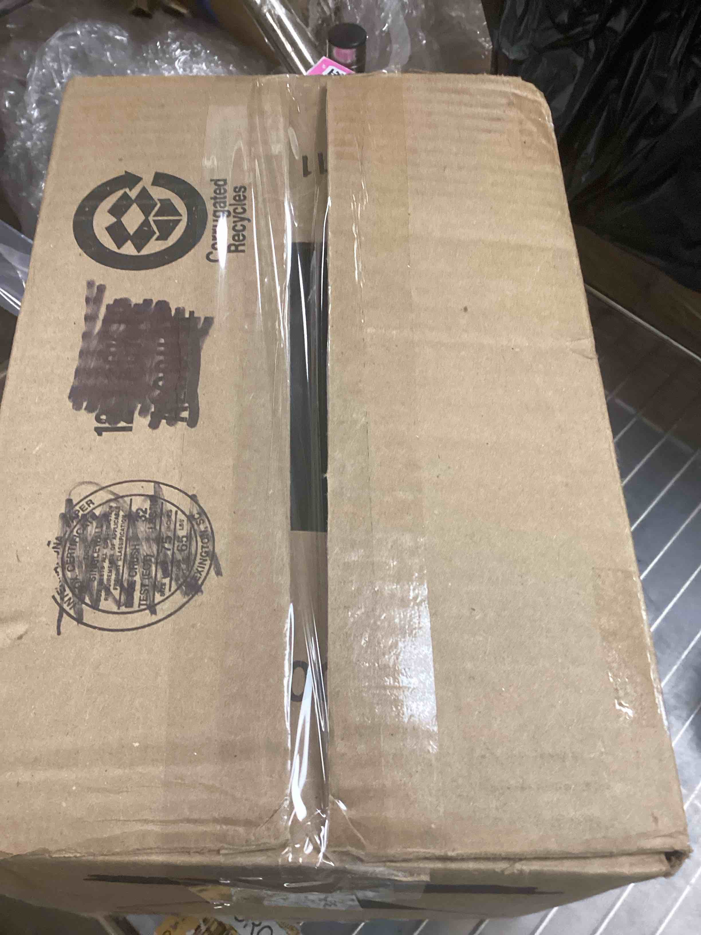 https://s3.amazonaws.com/lotting-images-prod/bidfta/PNK1229701_1760995815340.jpeg