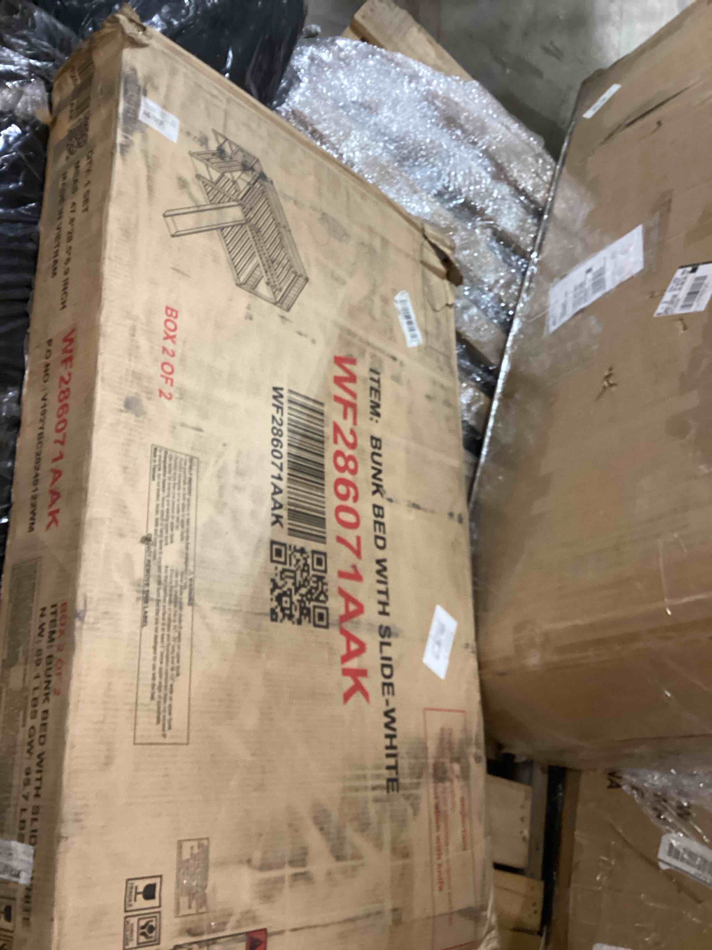 https://s3.amazonaws.com/lotting-images-prod/bidfta/PNK1229707_1760737112027.jpeg