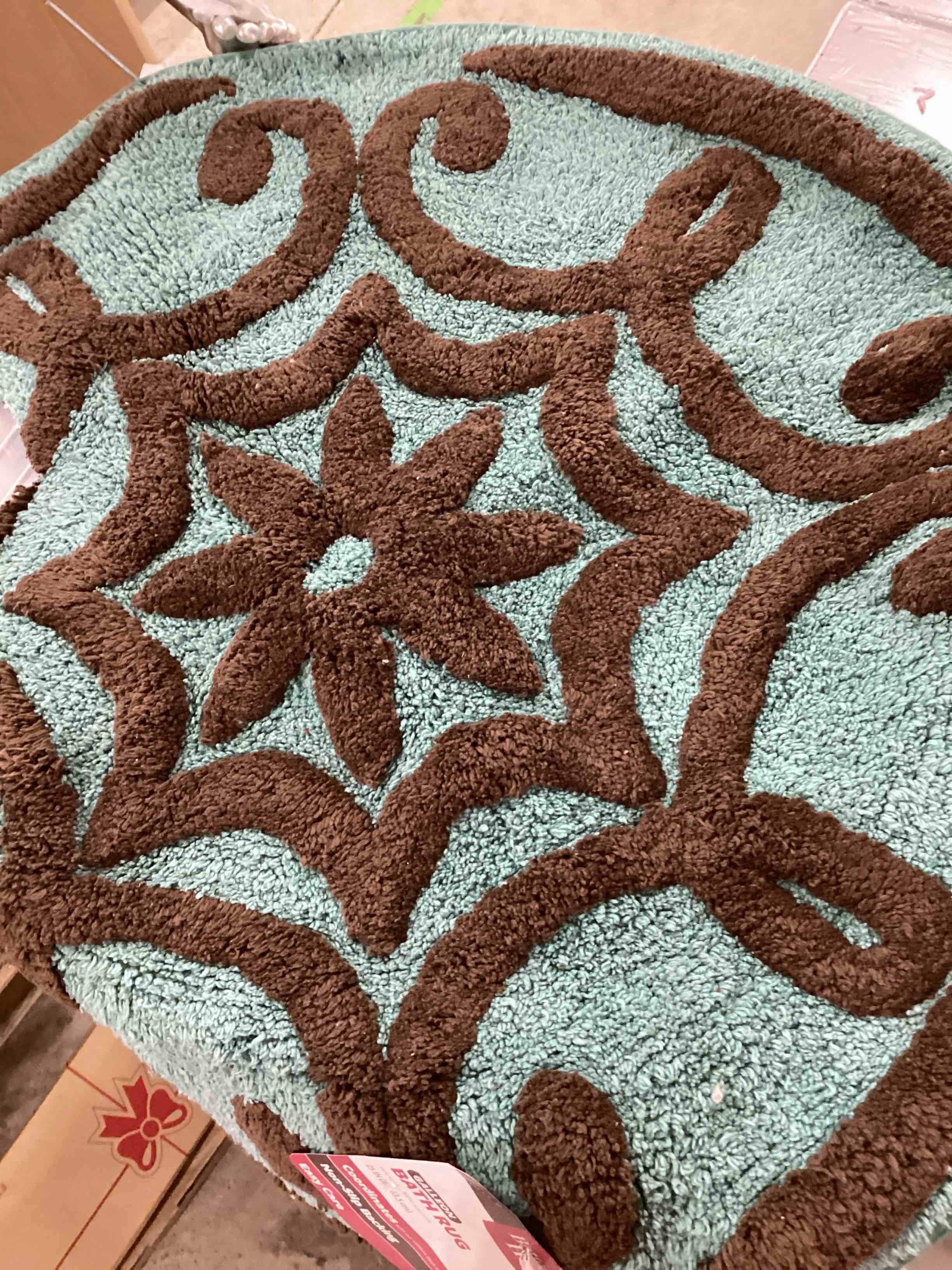 Bath rug