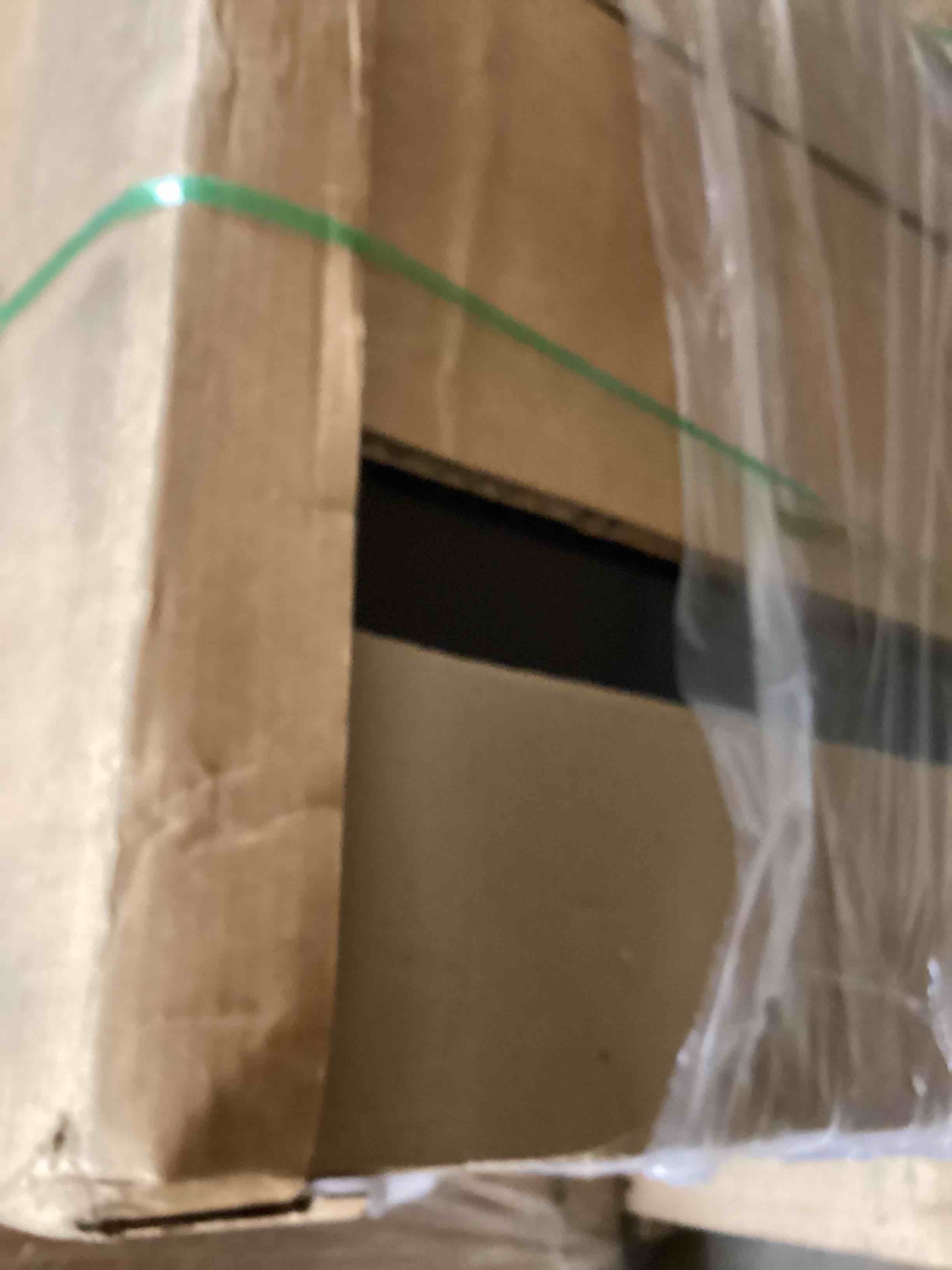 https://s3.amazonaws.com/lotting-images-prod/bidfta/PNK1231918_1756834796137.jpeg