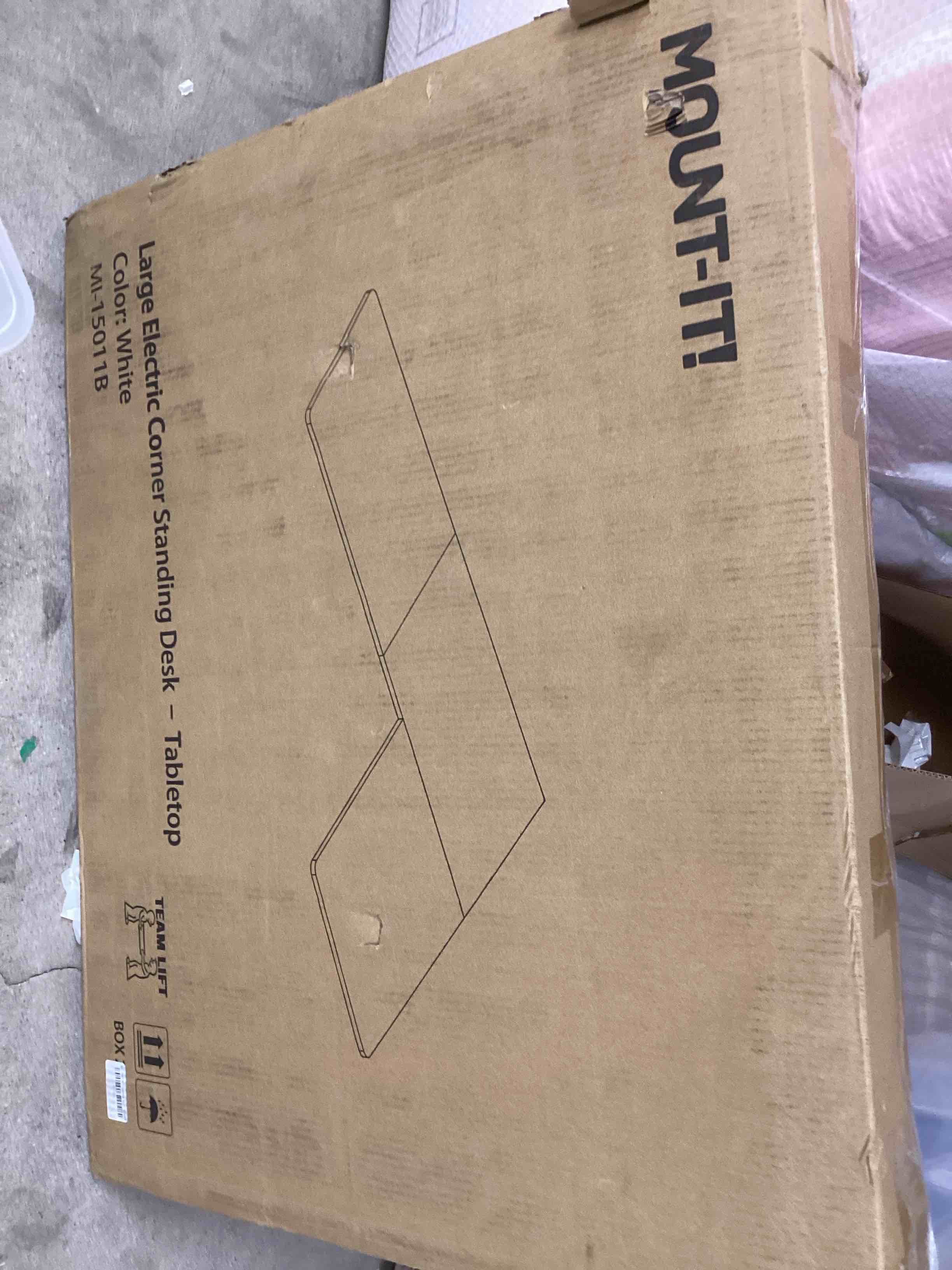 https://s3.amazonaws.com/lotting-images-prod/bidfta/PNK1231987_1756848785300.jpeg
