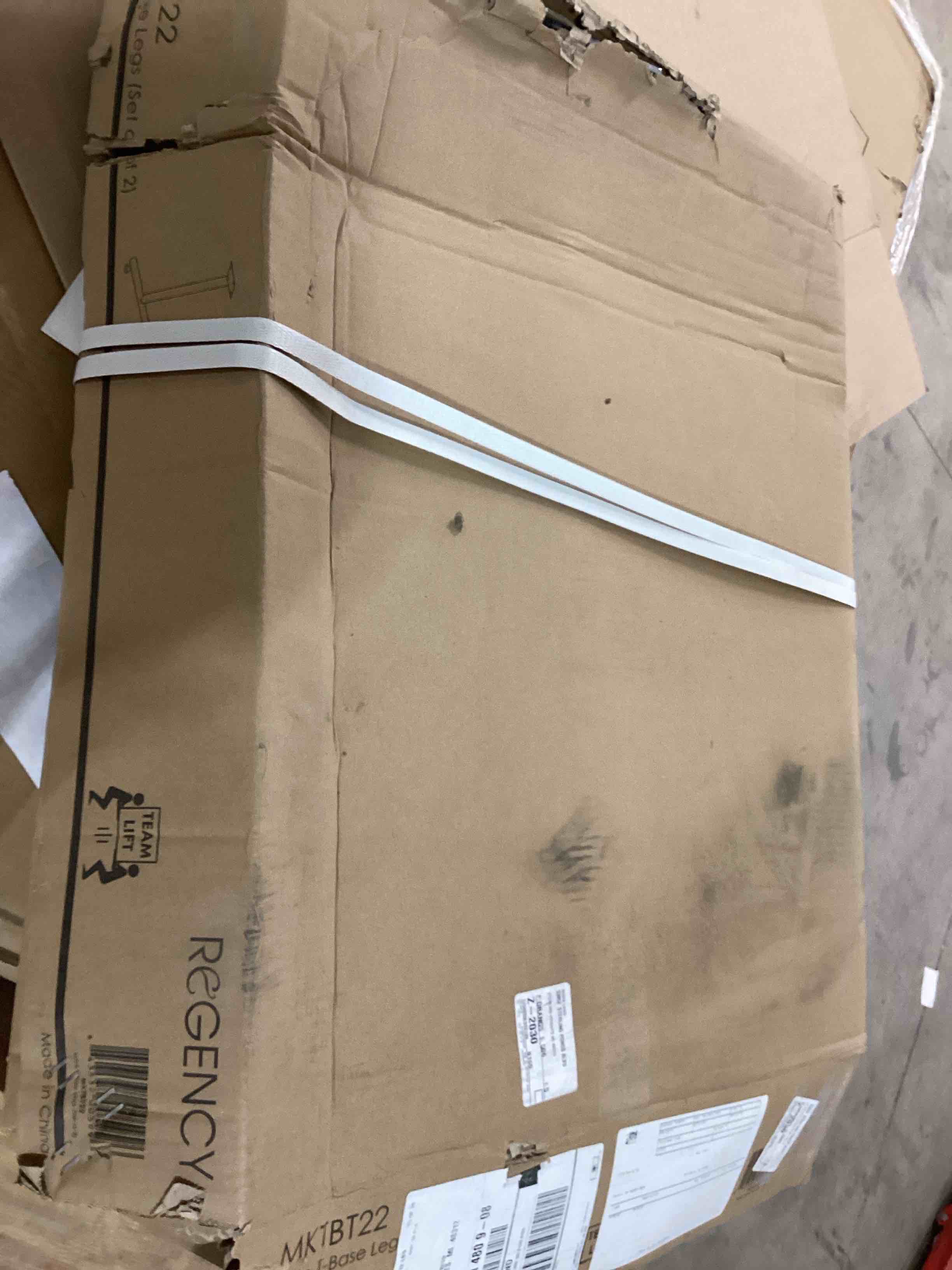 https://s3.amazonaws.com/lotting-images-prod/bidfta/PNK1231997_1756849033969.jpeg