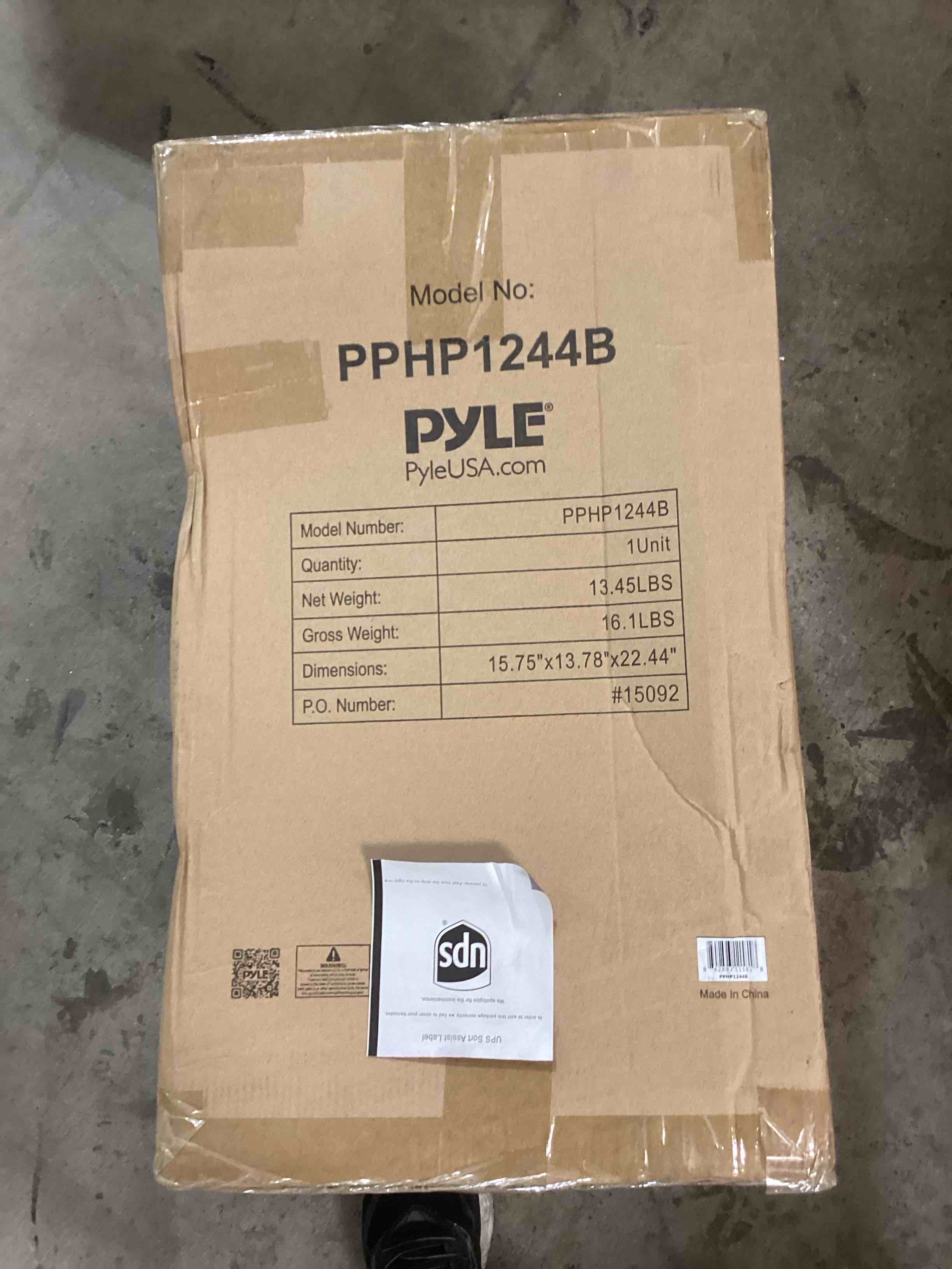 https://s3.amazonaws.com/lotting-images-prod/bidfta/PNK1232217_1756998485268.jpeg