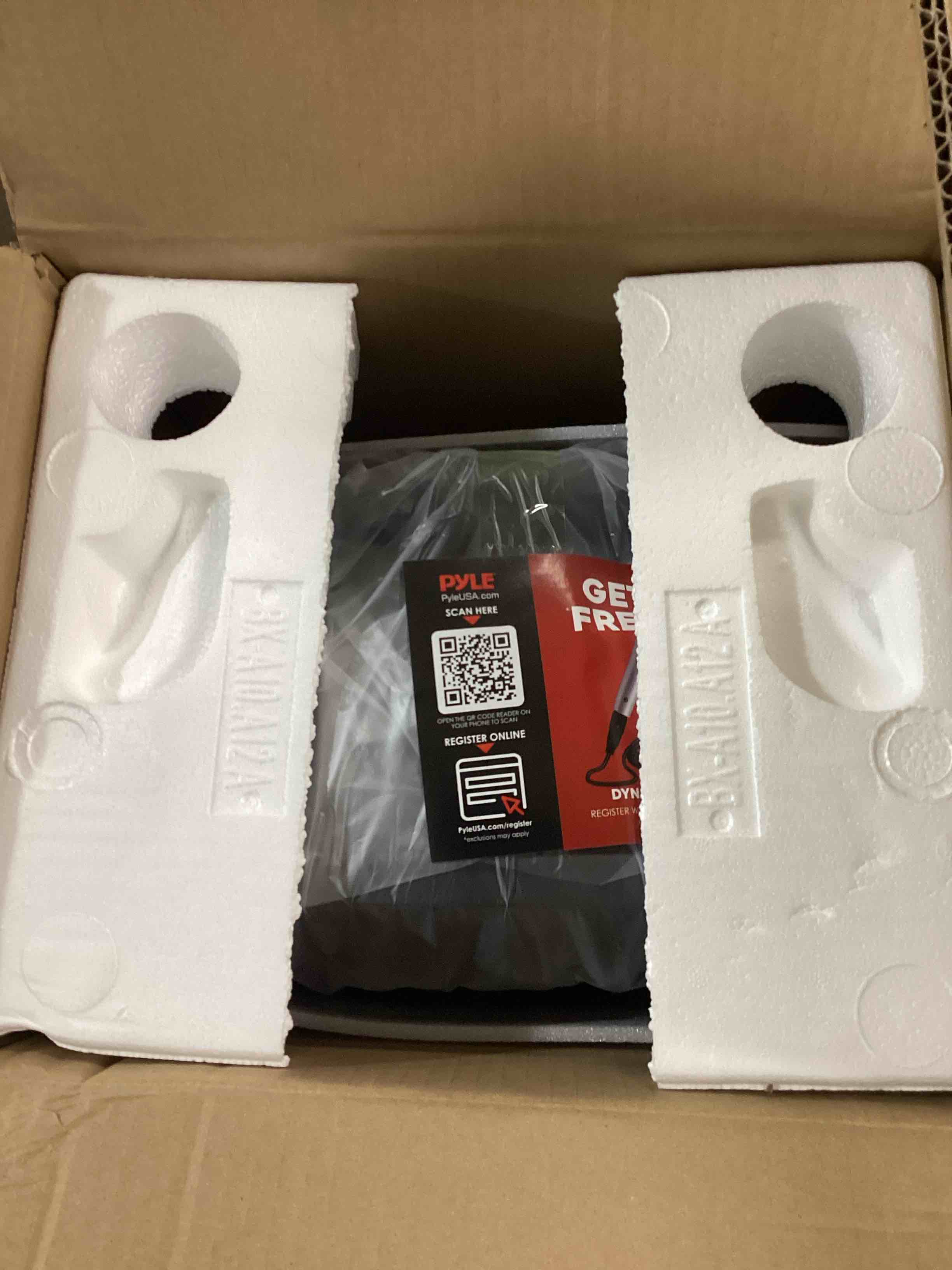 https://s3.amazonaws.com/lotting-images-prod/bidfta/PNK1232218_1756998353782.jpeg