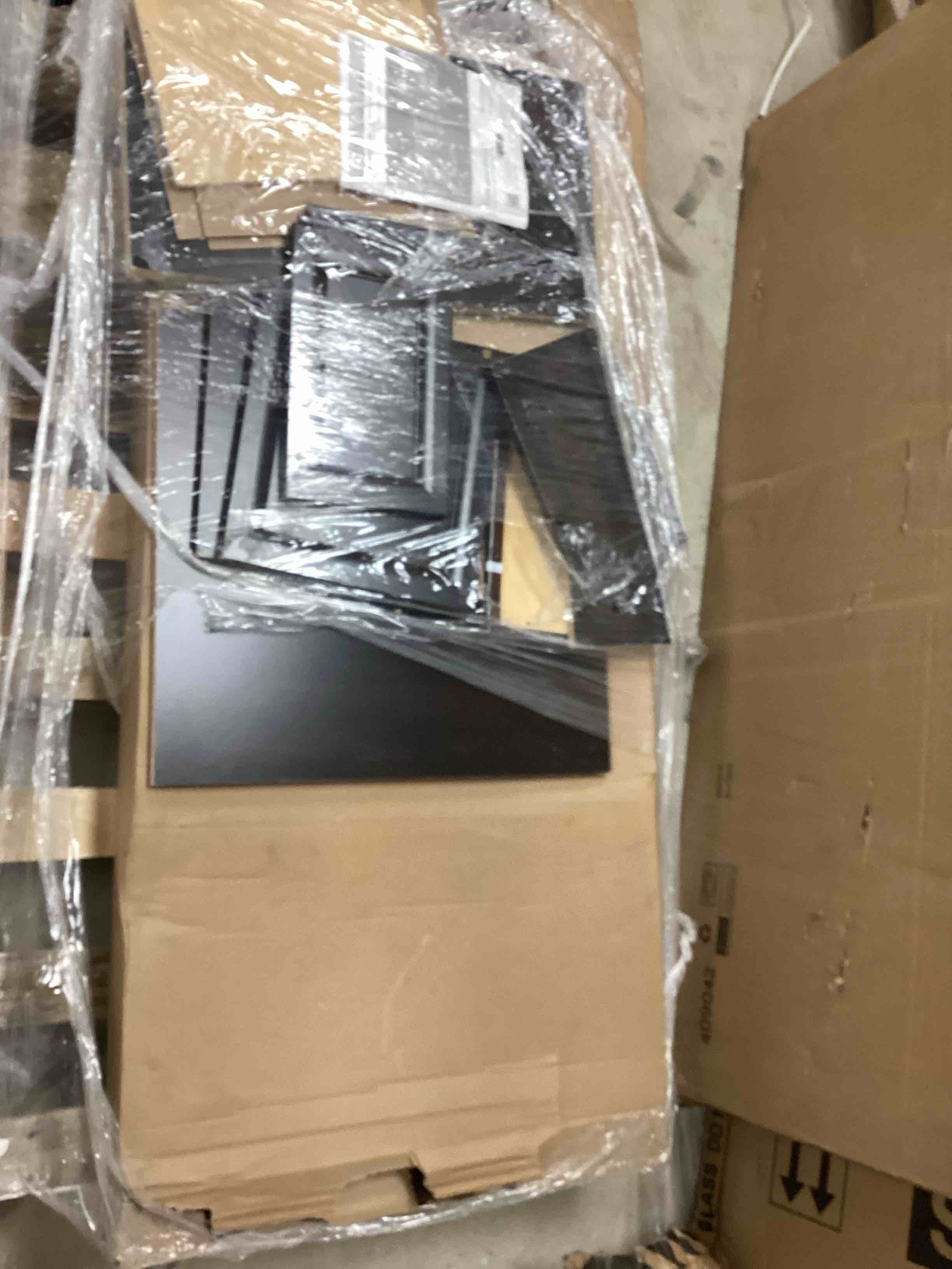 https://s3.amazonaws.com/lotting-images-prod/bidfta/PNK1232299_1757079729511.jpeg