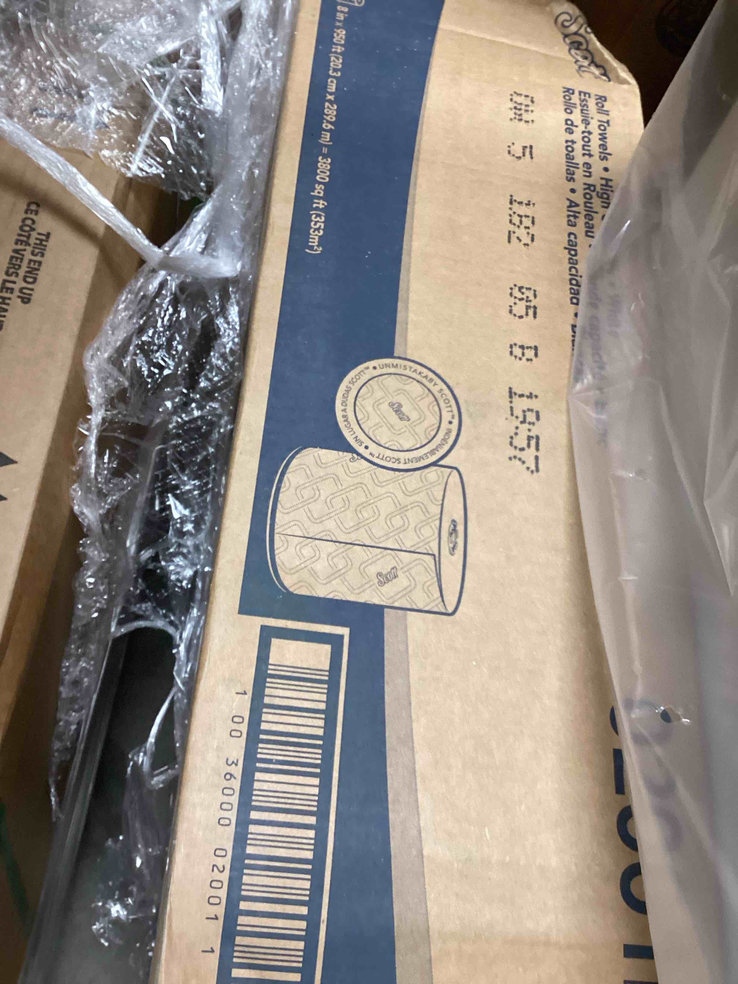 https://s3.amazonaws.com/lotting-images-prod/bidfta/PNK1232312_1757020104519.jpeg
