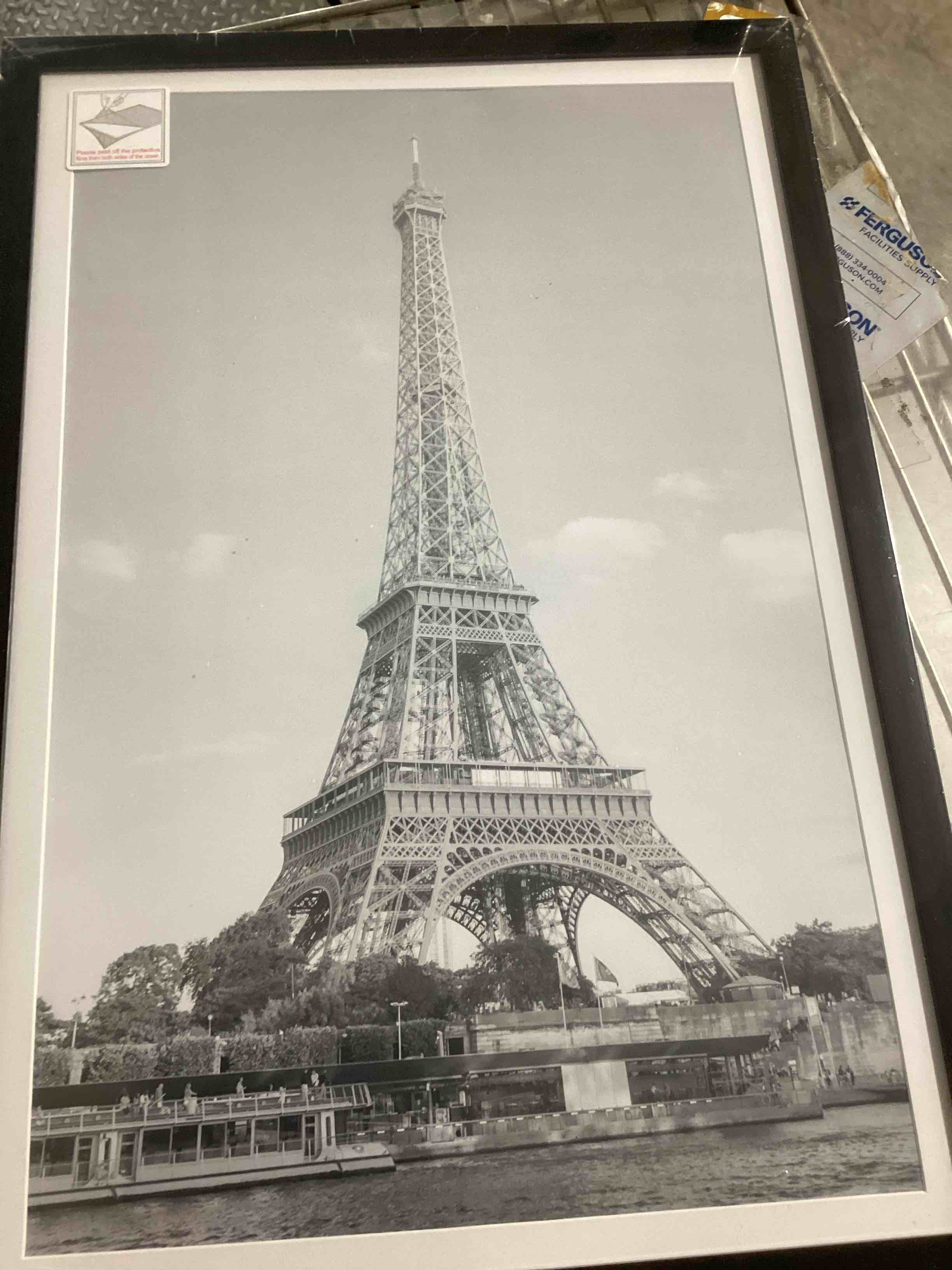 https://s3.amazonaws.com/lotting-images-prod/bidfta/PNK1232510_1757343278573.jpeg