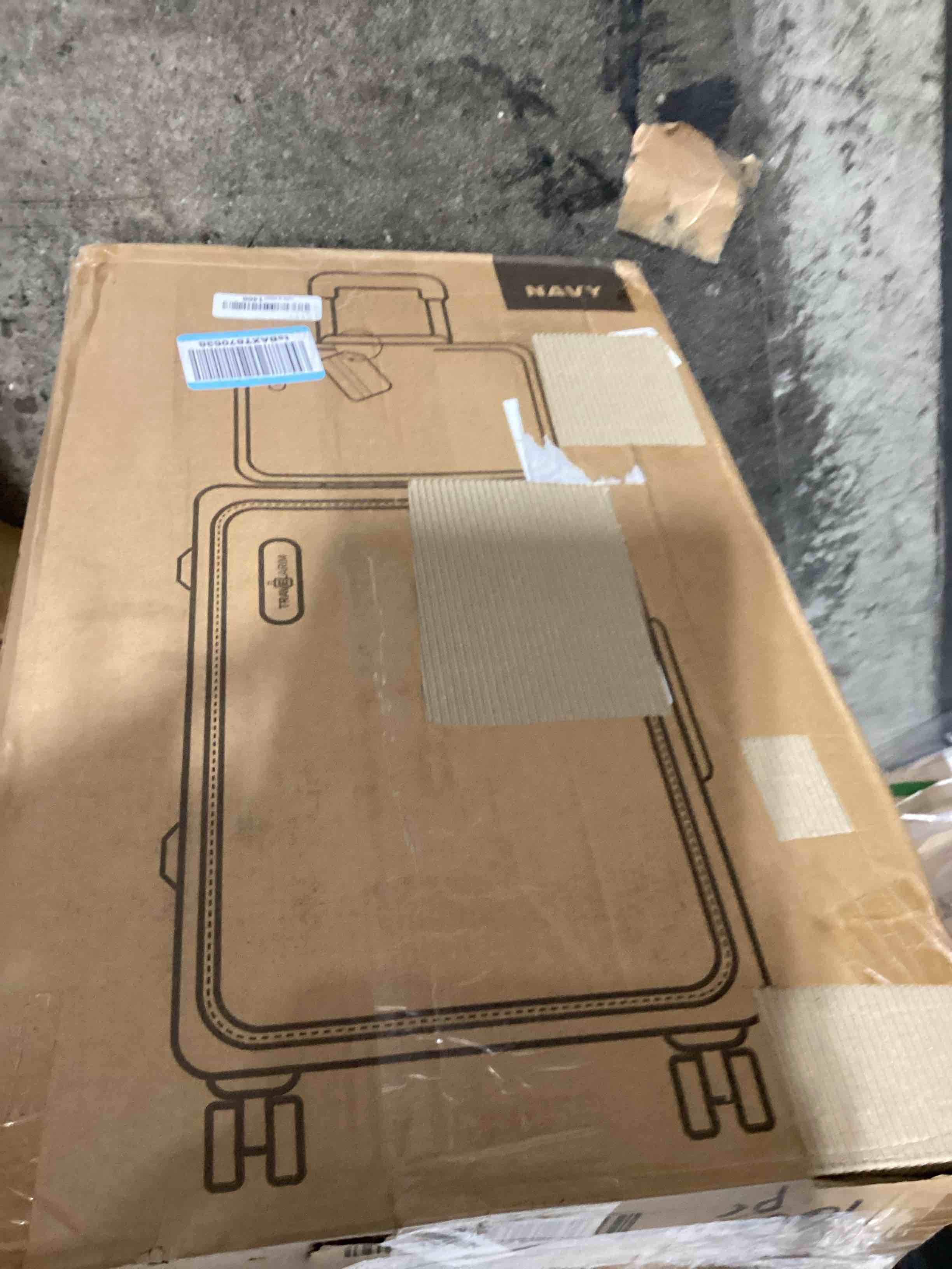 https://s3.amazonaws.com/lotting-images-prod/bidfta/PNK1232561_1757362185493.jpeg