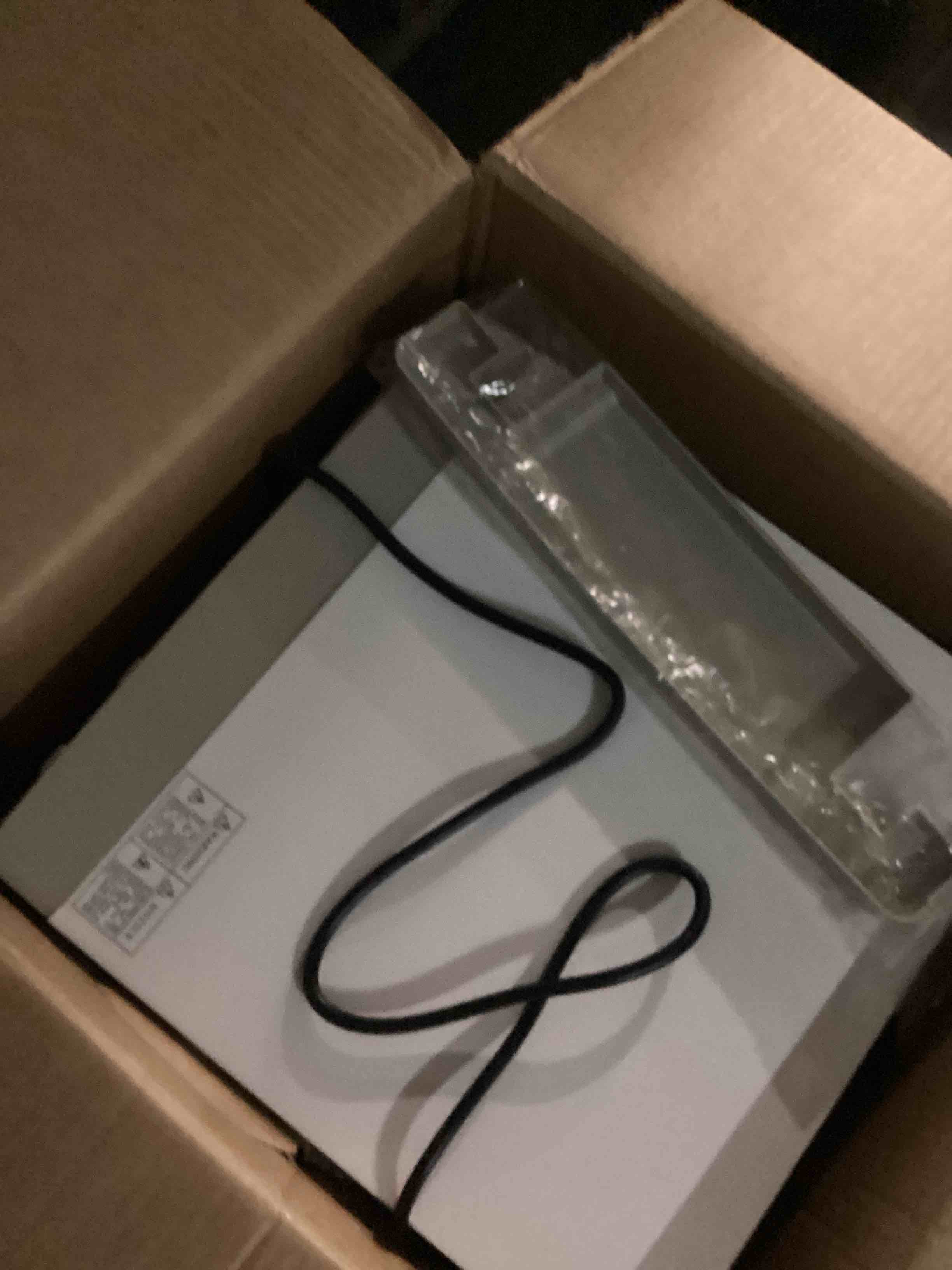 https://s3.amazonaws.com/lotting-images-prod/bidfta/PNK1232677_1757427426917.jpeg