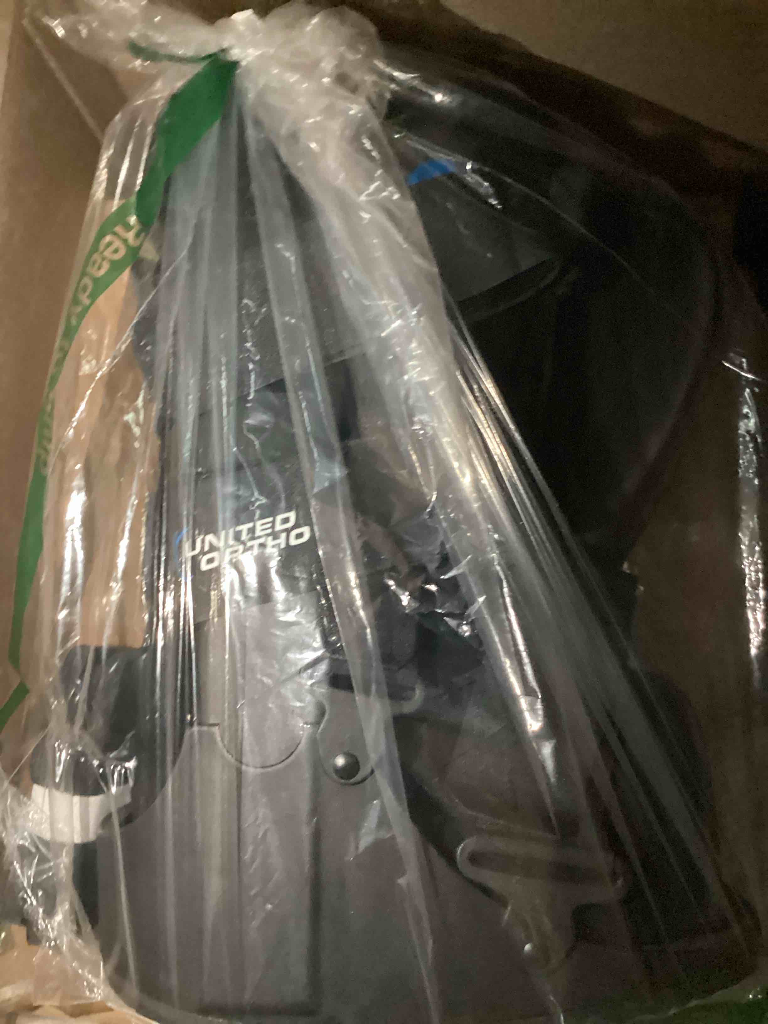 https://s3.amazonaws.com/lotting-images-prod/bidfta/PNK1232710_1757449203550.jpeg