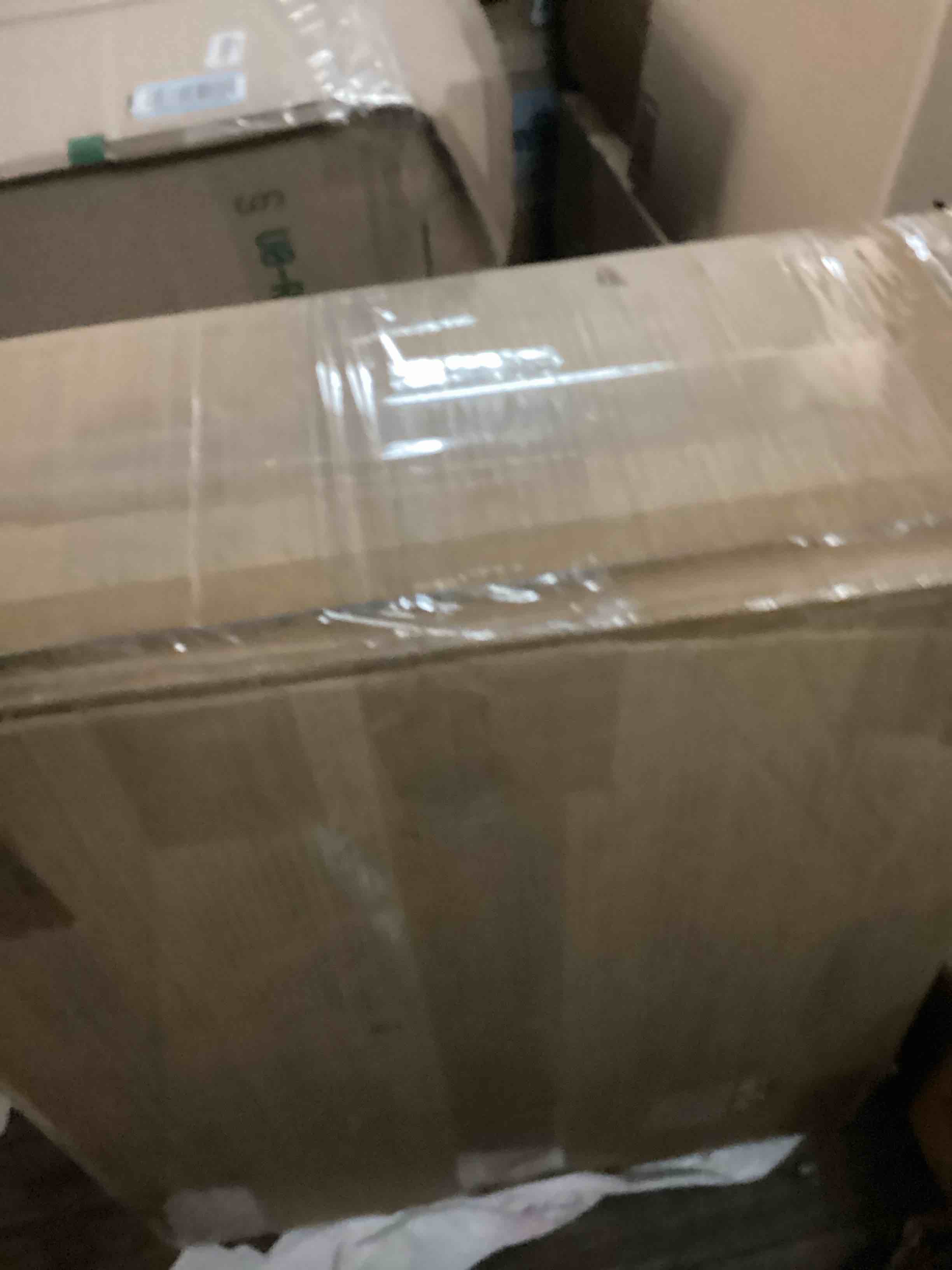 https://s3.amazonaws.com/lotting-images-prod/bidfta/PNK1232726_1757443803802.jpeg