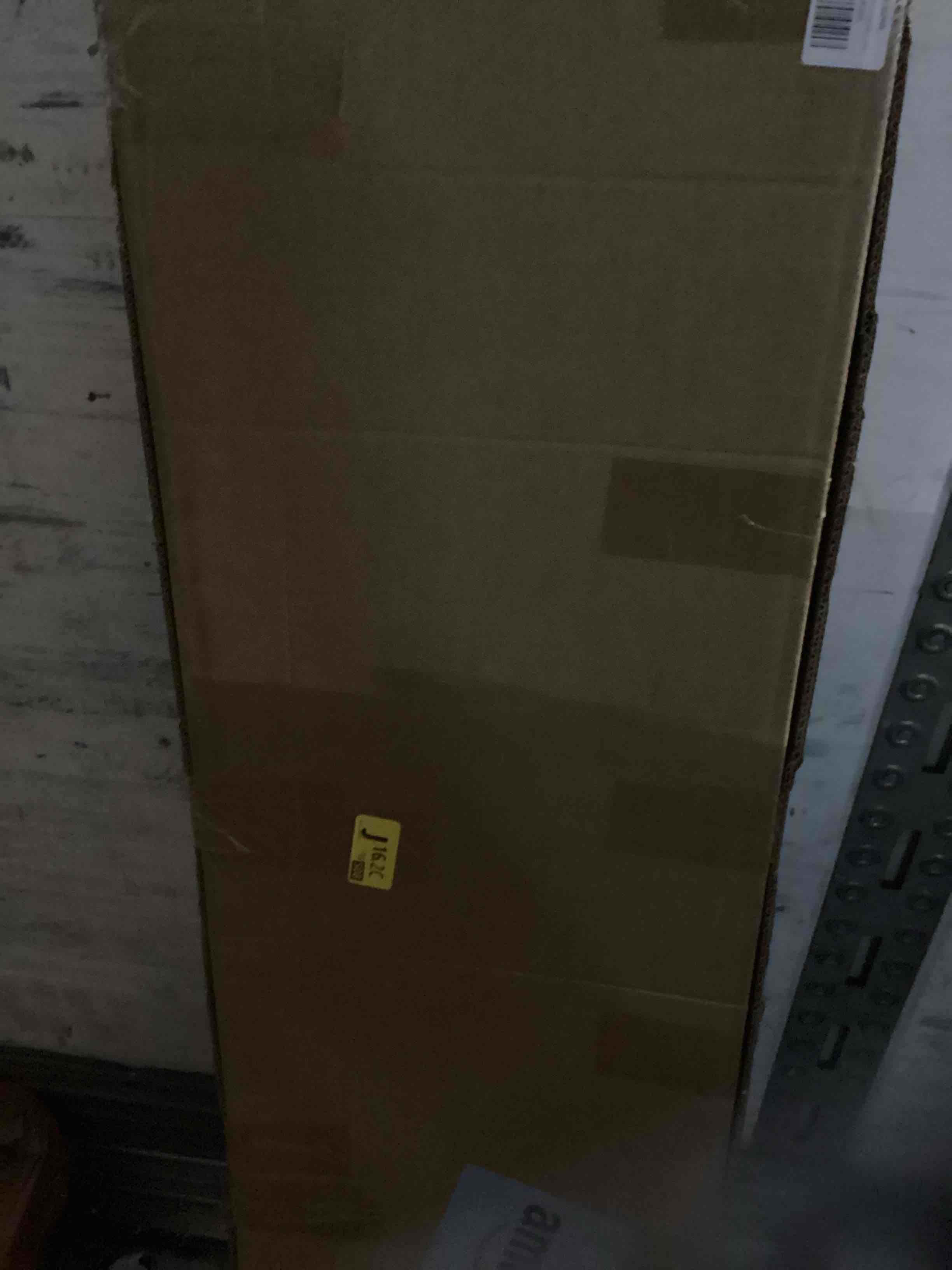 https://s3.amazonaws.com/lotting-images-prod/bidfta/PNK1232852_1757615992989.jpeg