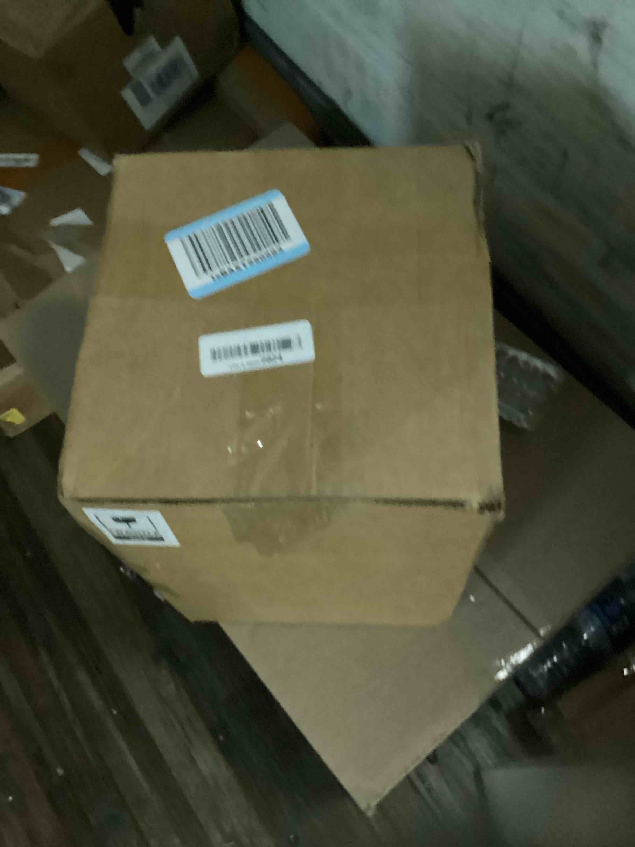 https://s3.amazonaws.com/lotting-images-prod/bidfta/PNK1232871_1757613966661.jpeg