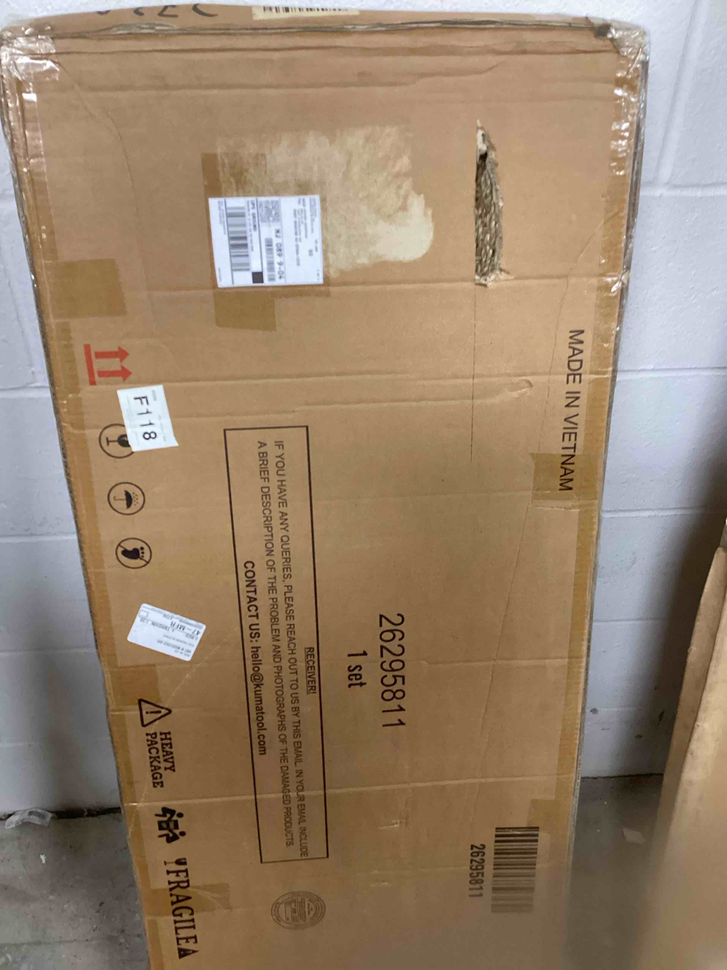 https://s3.amazonaws.com/lotting-images-prod/bidfta/PNK1233208_1758036919300.jpeg