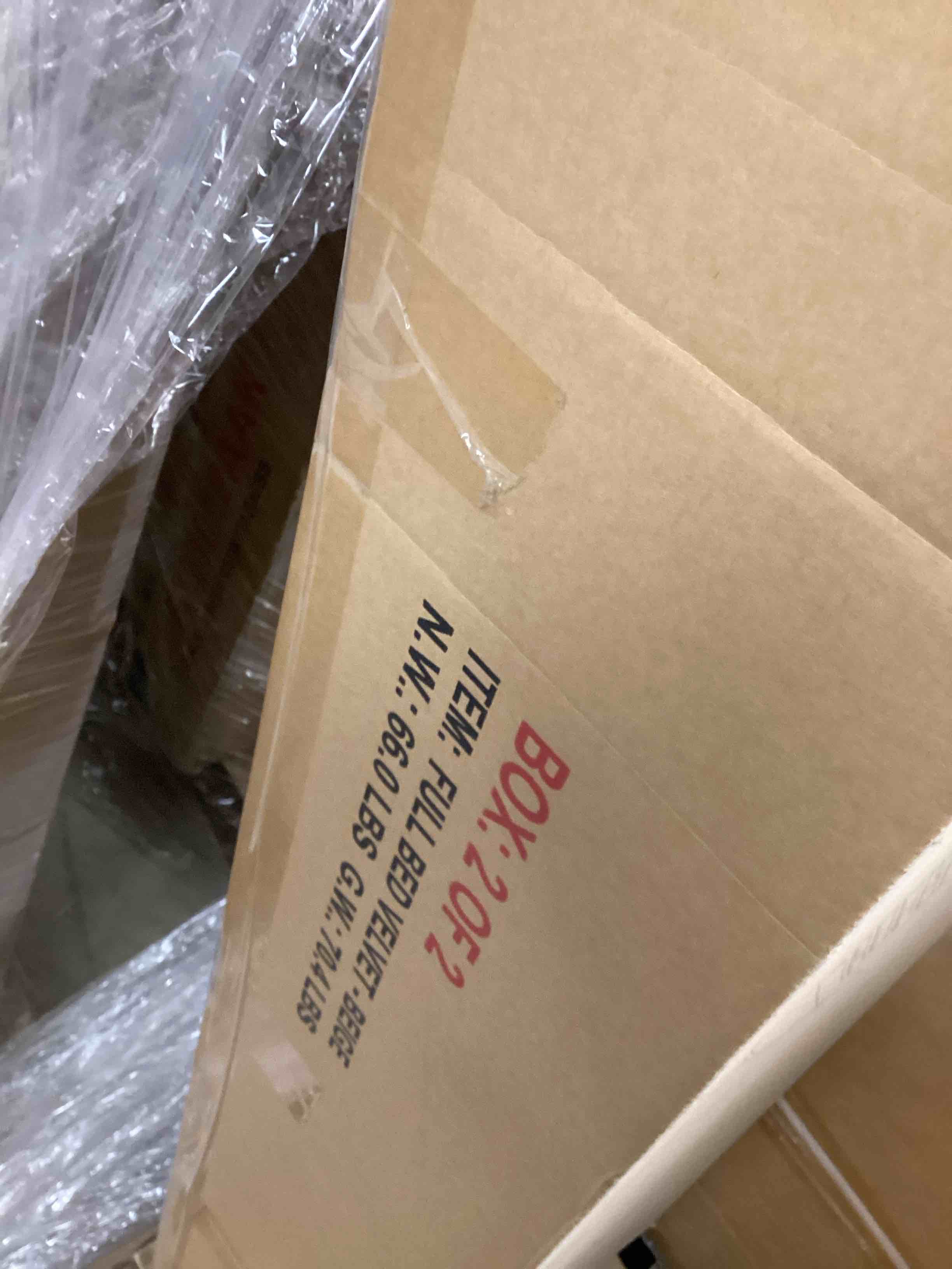 https://s3.amazonaws.com/lotting-images-prod/bidfta/PNK1233340_1758144878985.jpeg