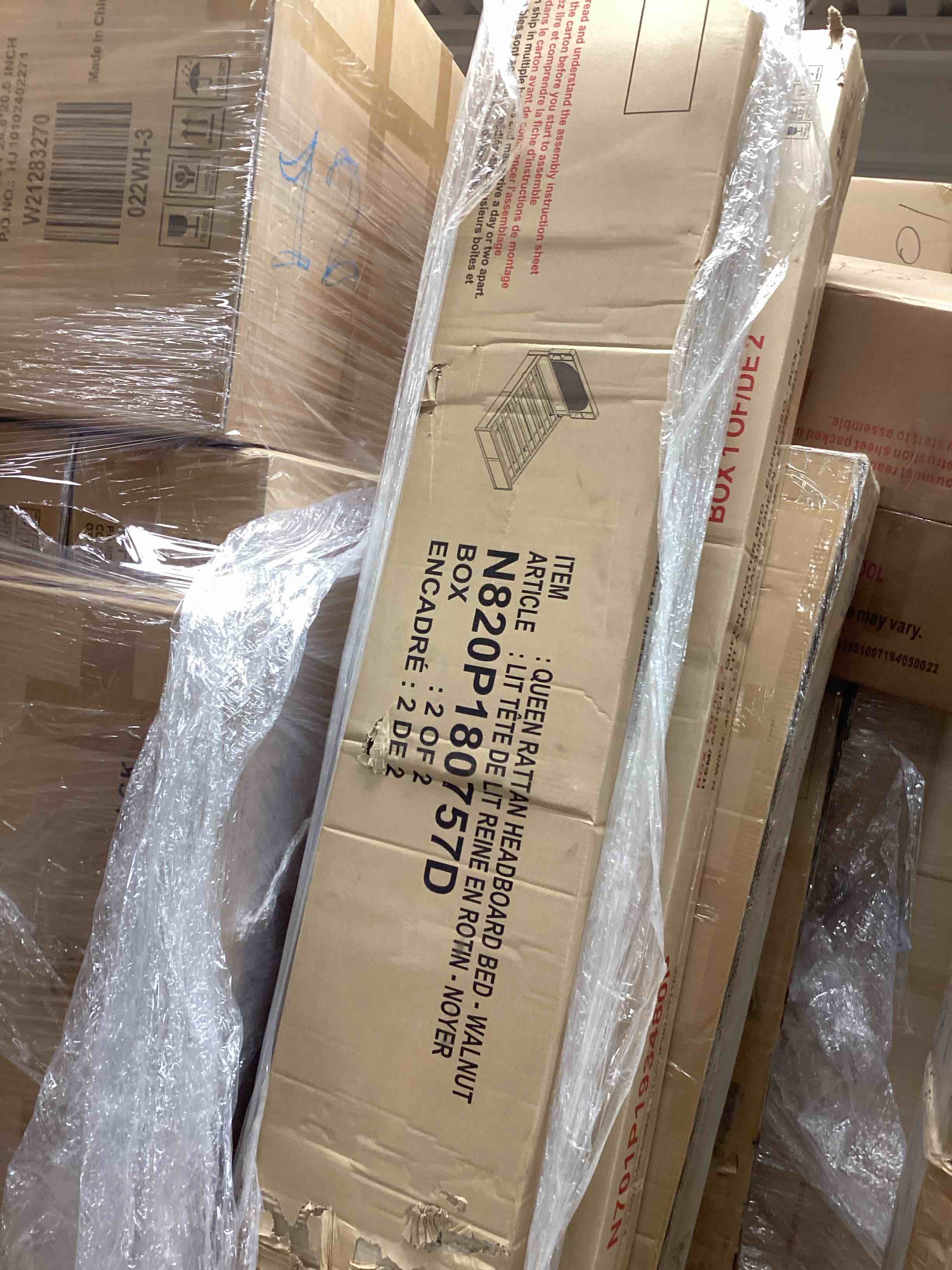 https://s3.amazonaws.com/lotting-images-prod/bidfta/PNK1233391_1758128222809.jpeg