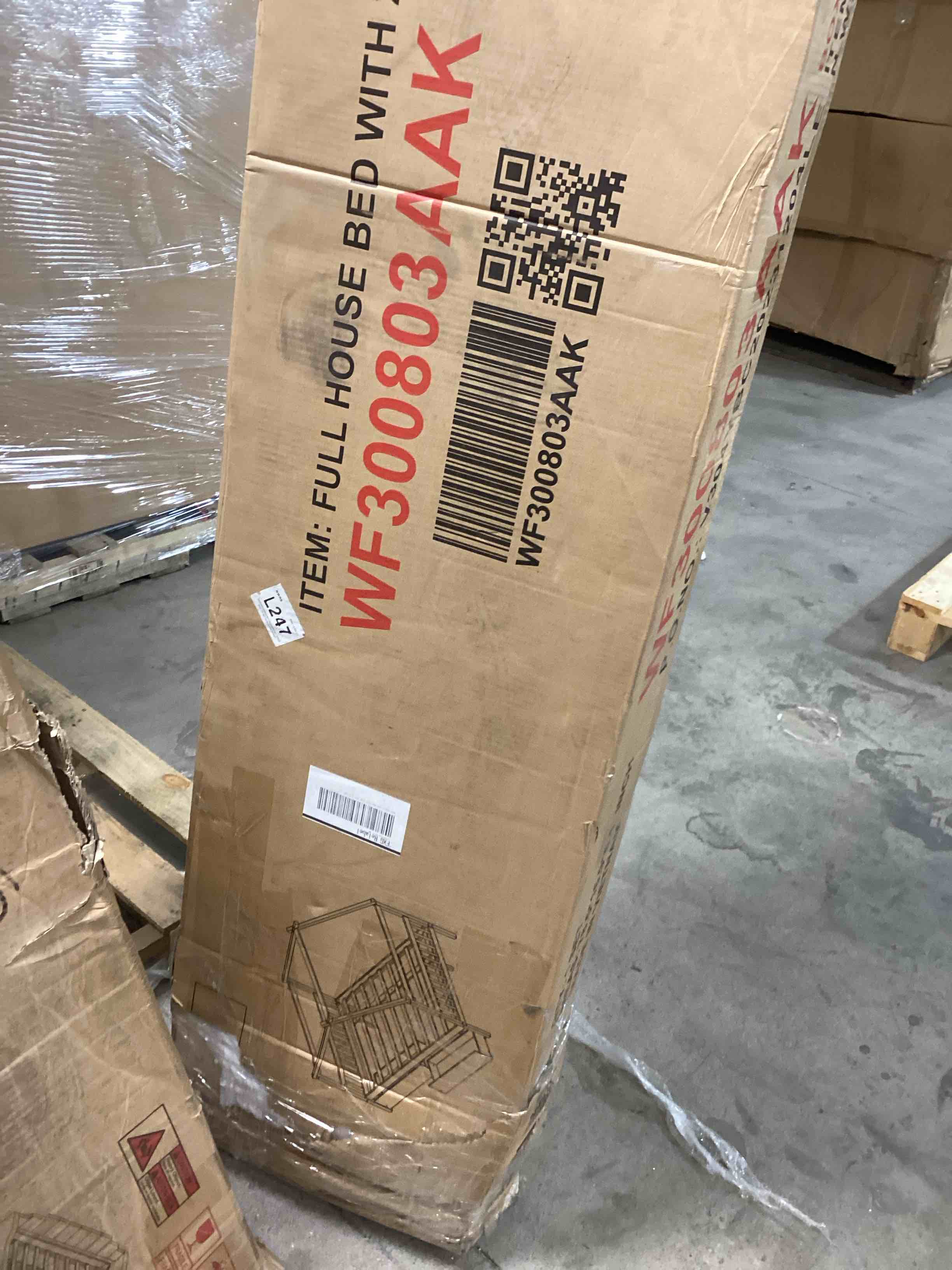 https://s3.amazonaws.com/lotting-images-prod/bidfta/PNK1233393_1758126172871.jpeg