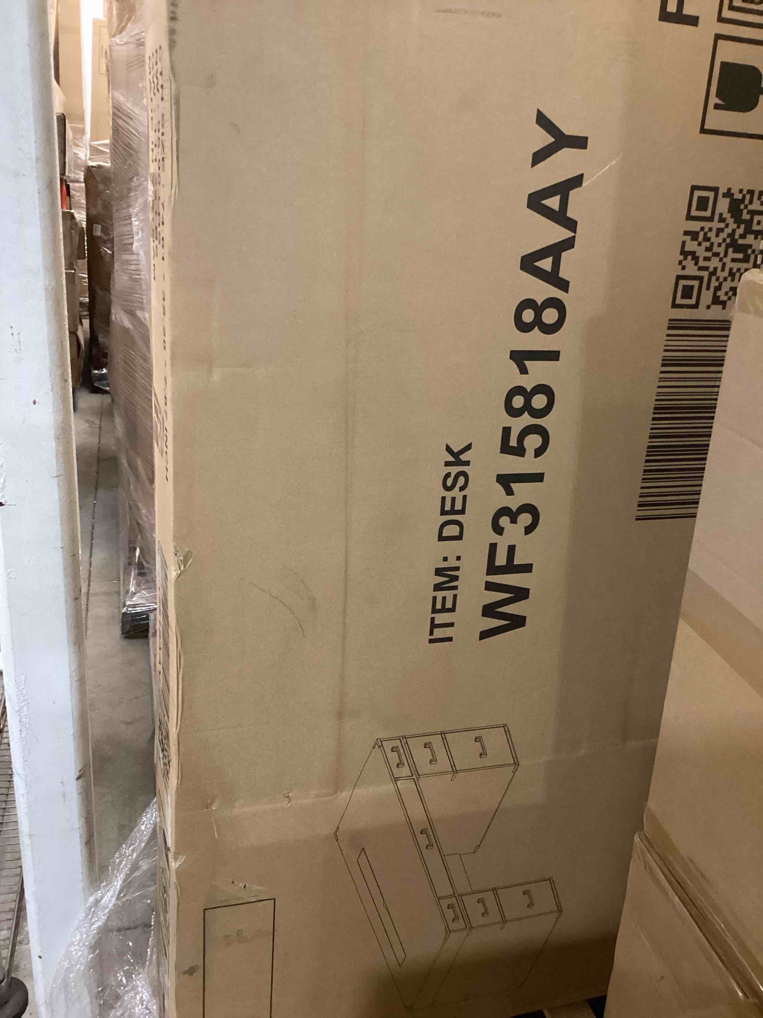 https://s3.amazonaws.com/lotting-images-prod/bidfta/PNK1233404_1758123300849.jpeg