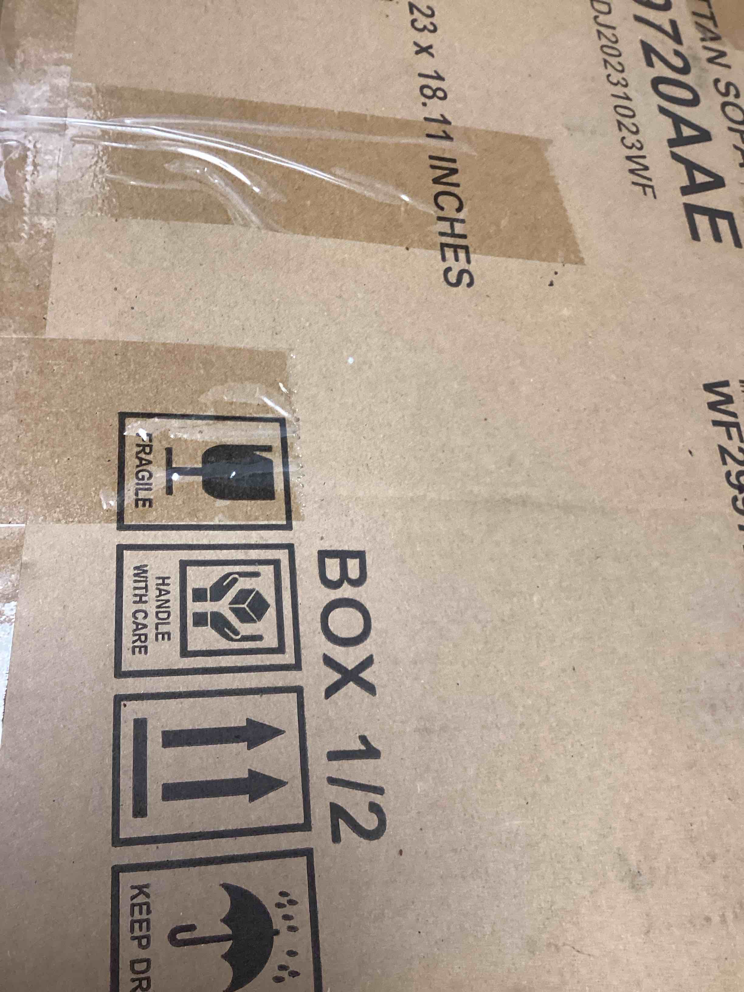 https://s3.amazonaws.com/lotting-images-prod/bidfta/PNK1233460_1758206093101.jpeg