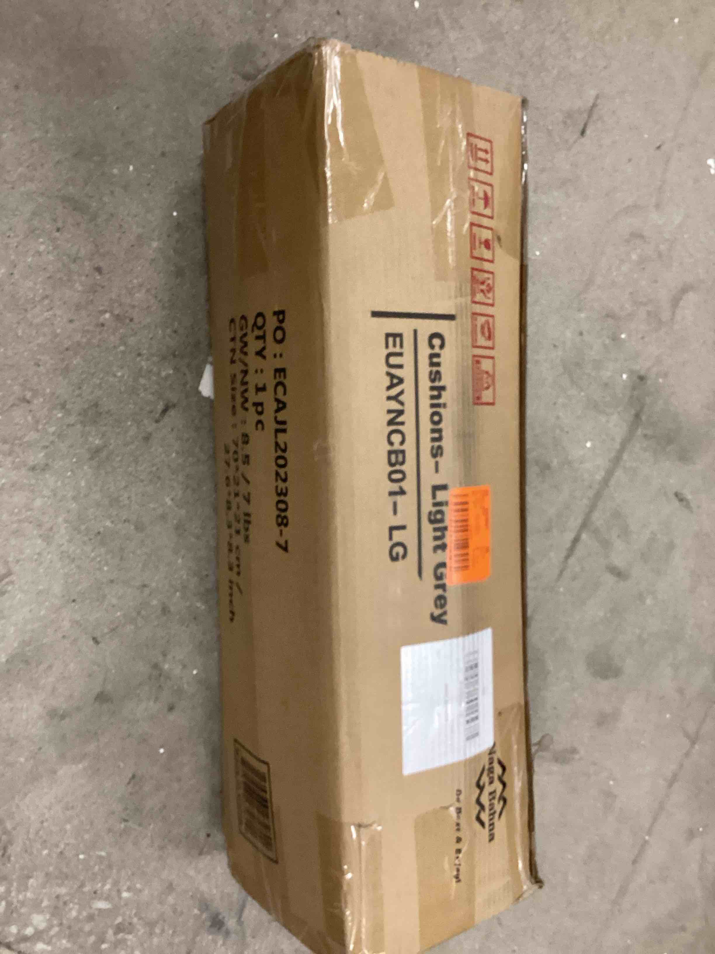 https://s3.amazonaws.com/lotting-images-prod/bidfta/PNK1233983_1758902583897.jpeg
