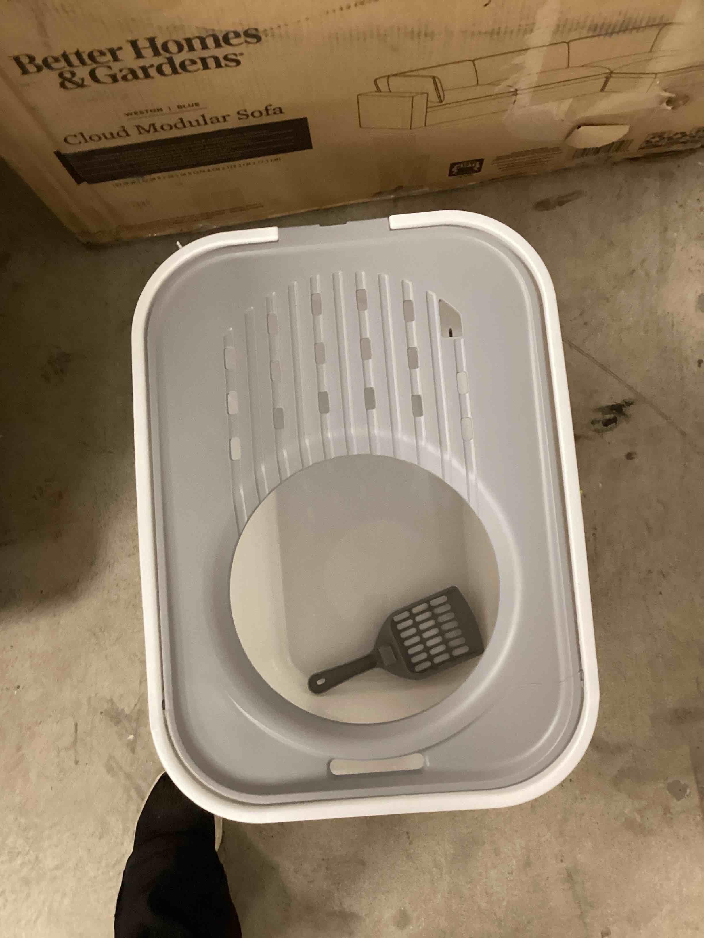 cat litter, box, gray, and white with scoop