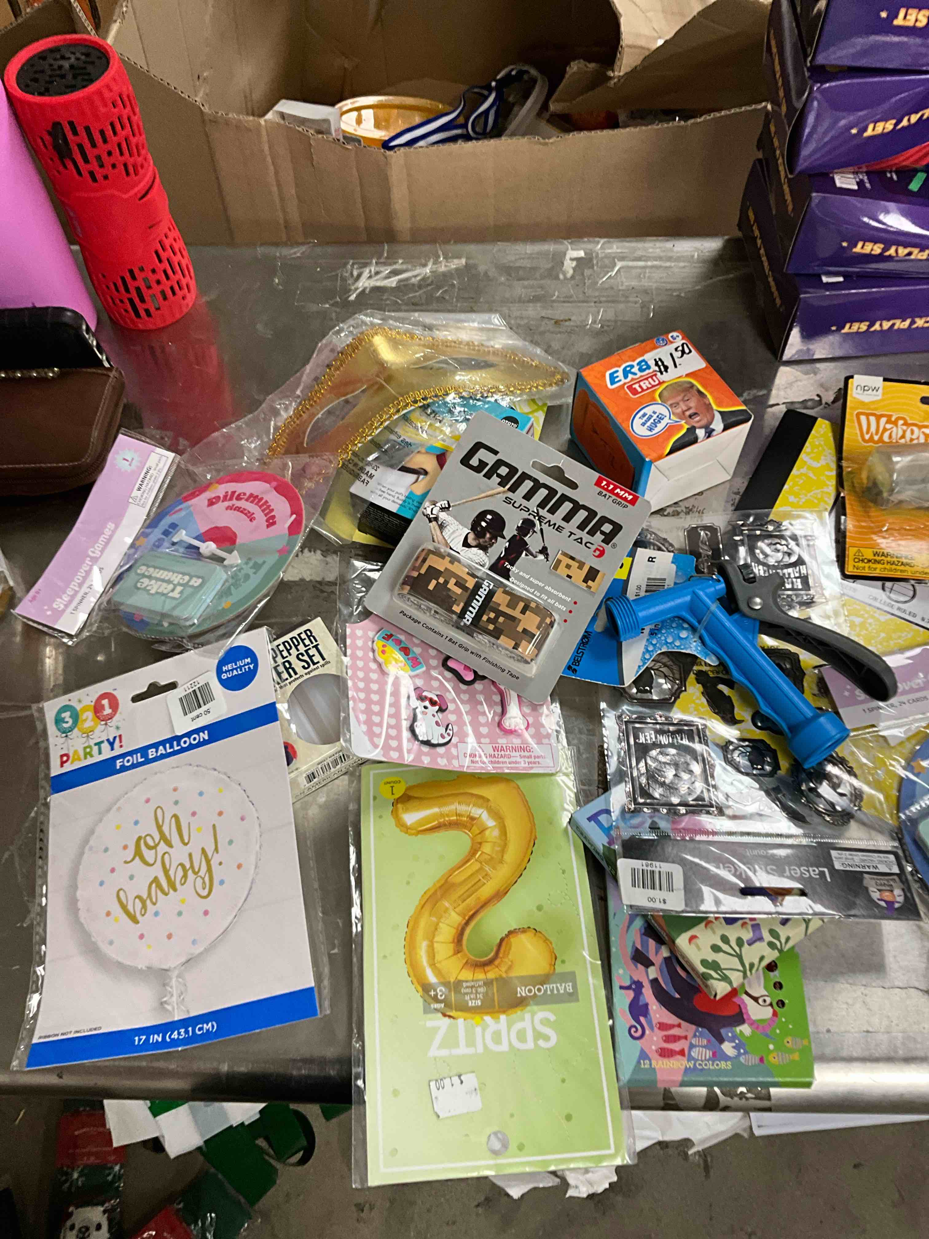 ASSORTED ITEMS (21 items ) 