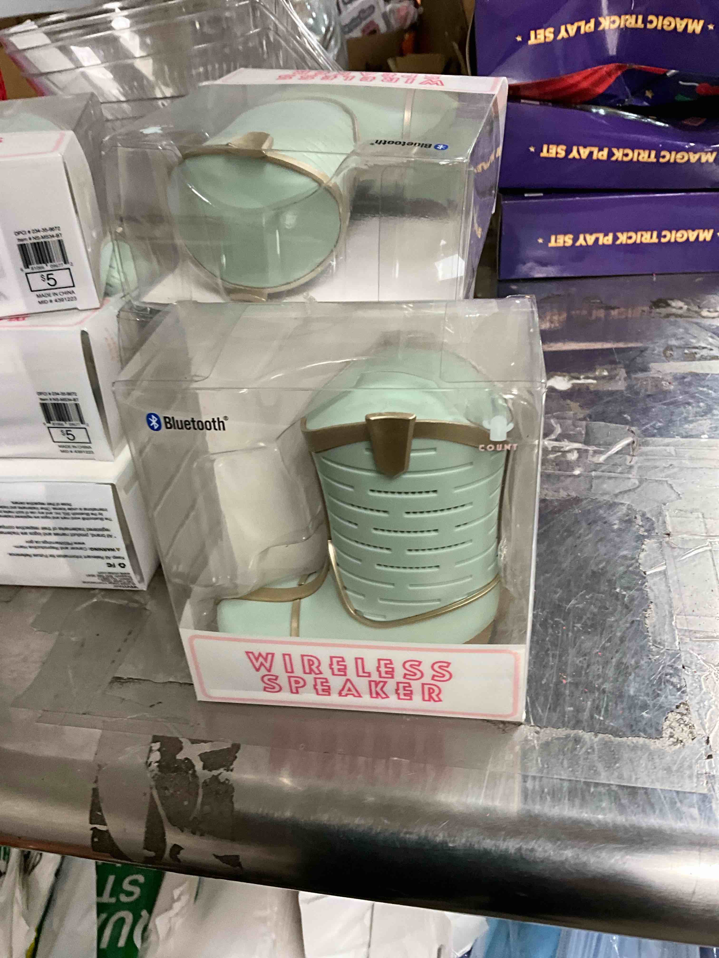 BLUETOOTH WIRELESS SPEAKER BOOT 
