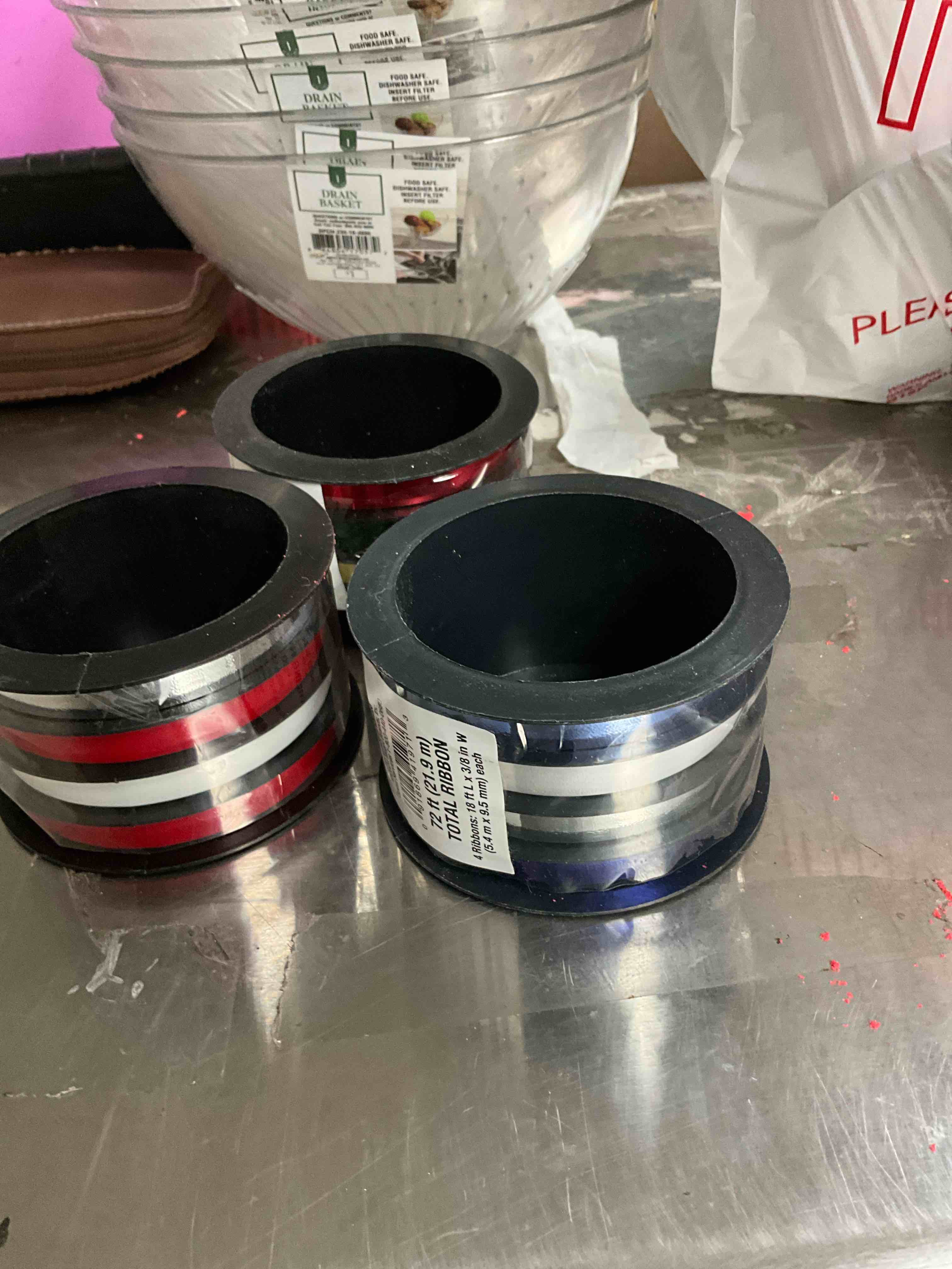 ASSORTED RIBBONS = 25 