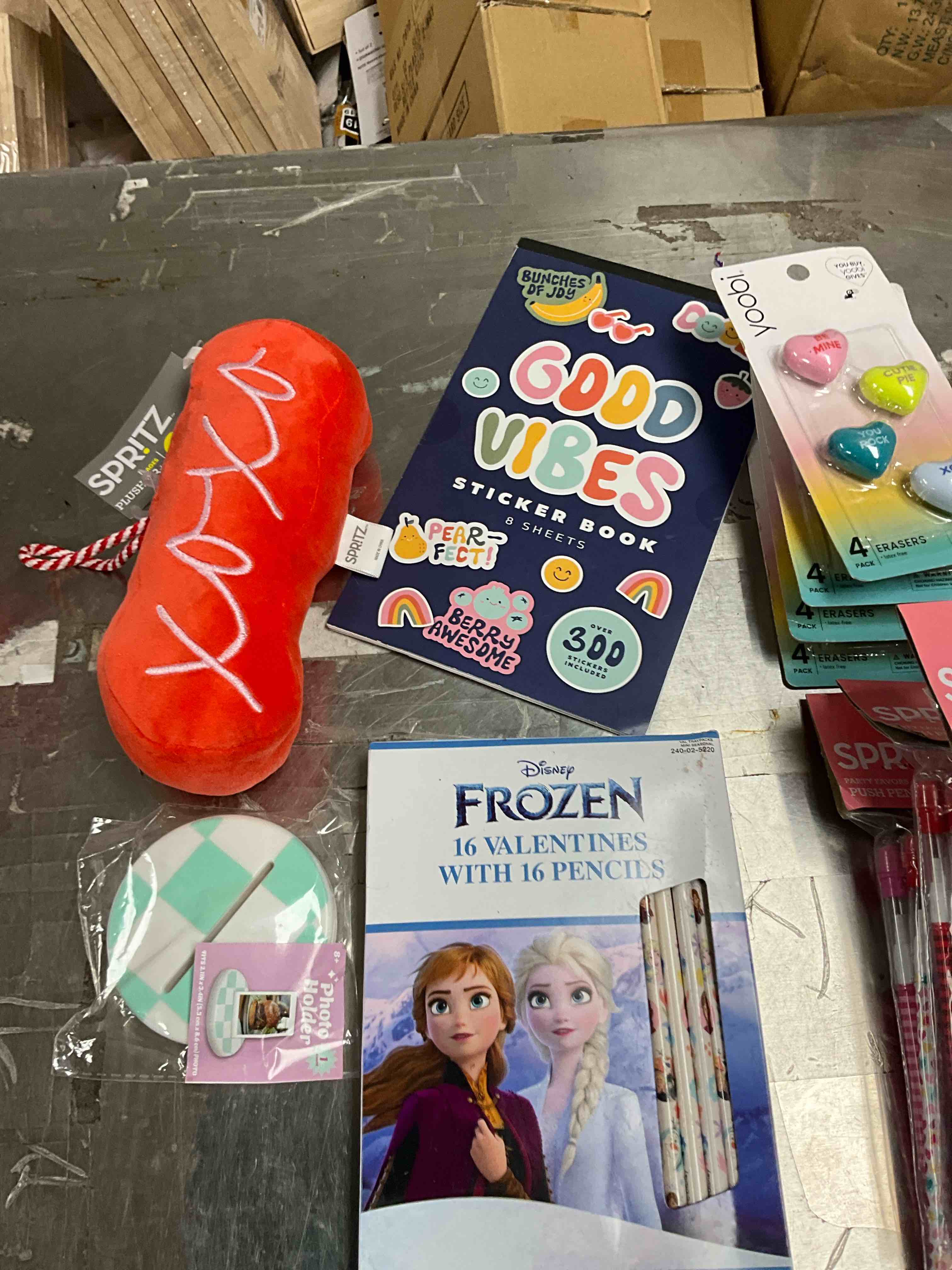 ASSORTED ITEMS ( 12 item ) 