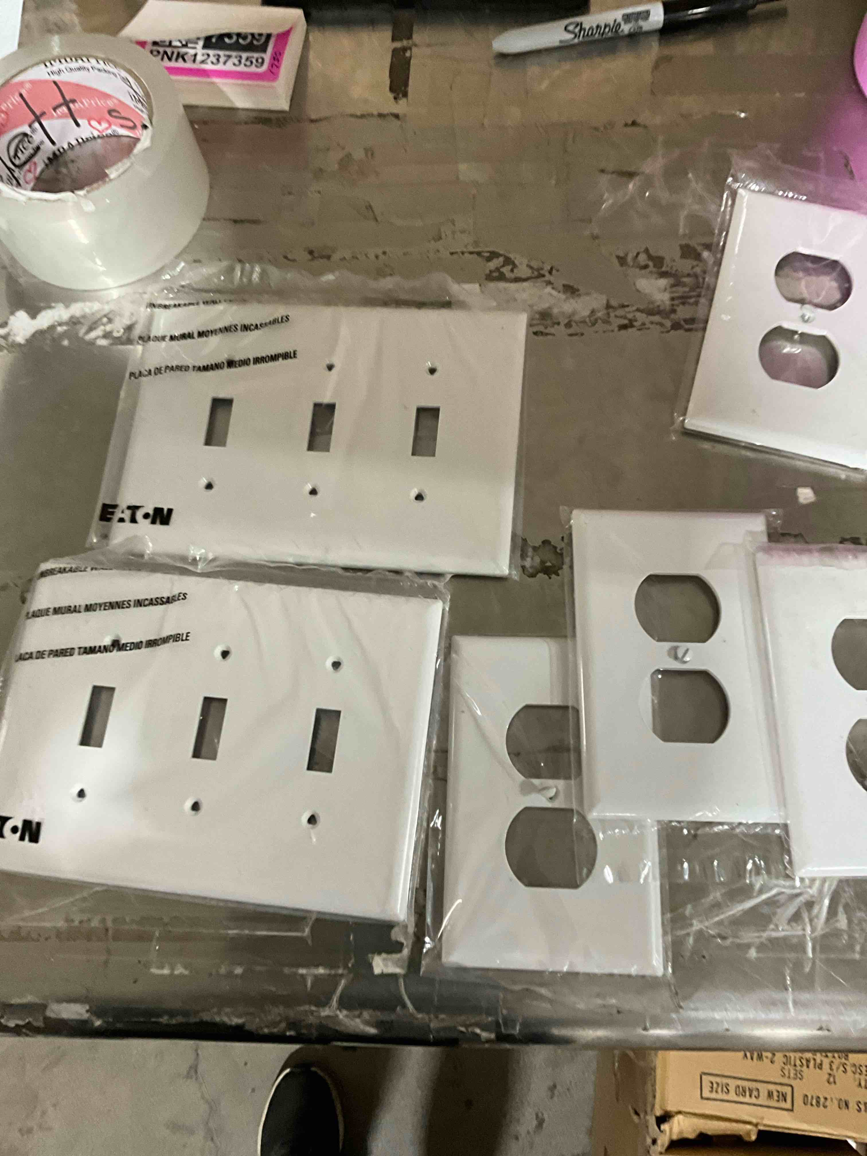 electric covers assorted =9 in a bag
