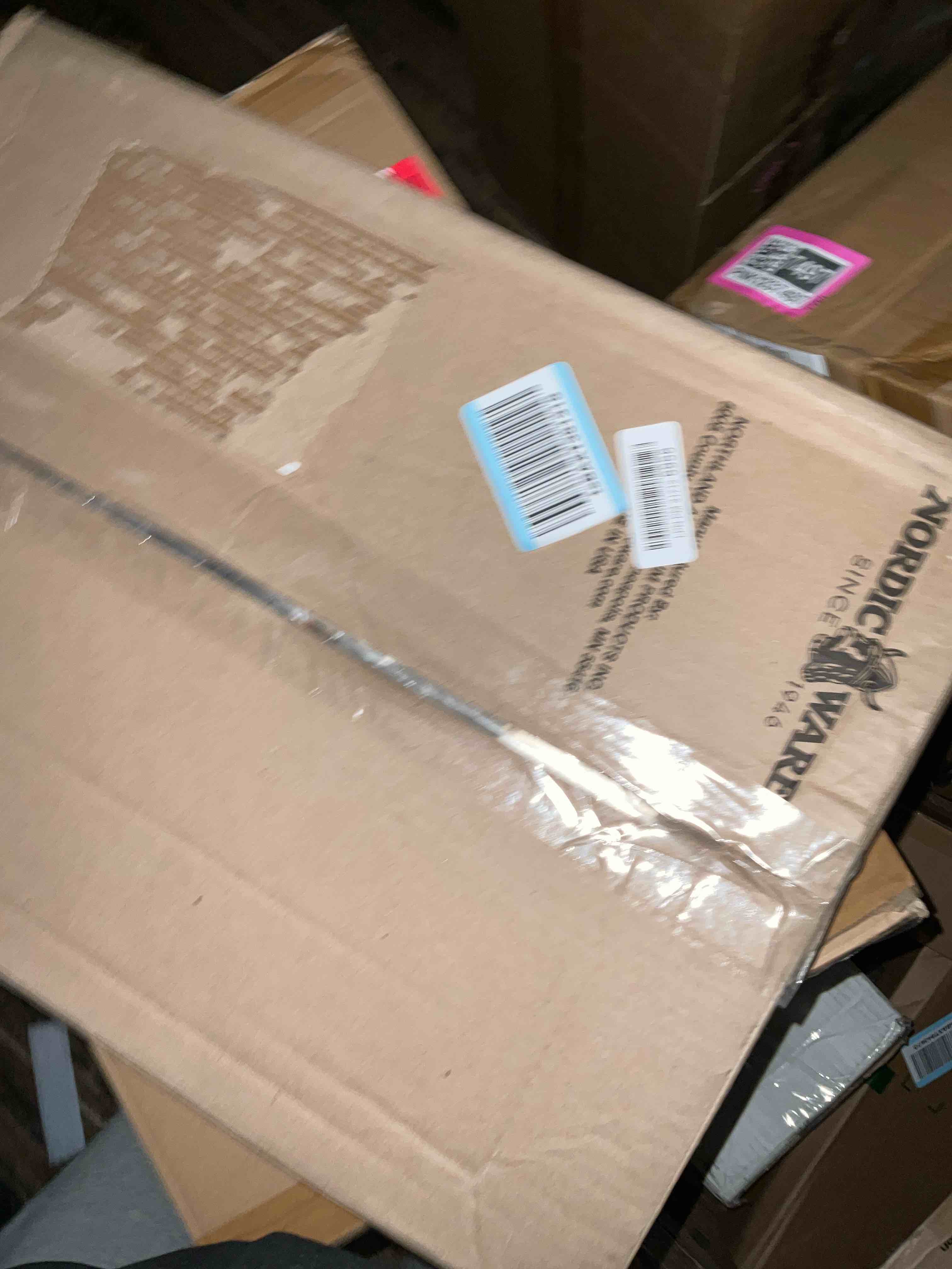 https://s3.amazonaws.com/lotting-images-prod/bidfta/PNK1237510_1760105414800.jpeg