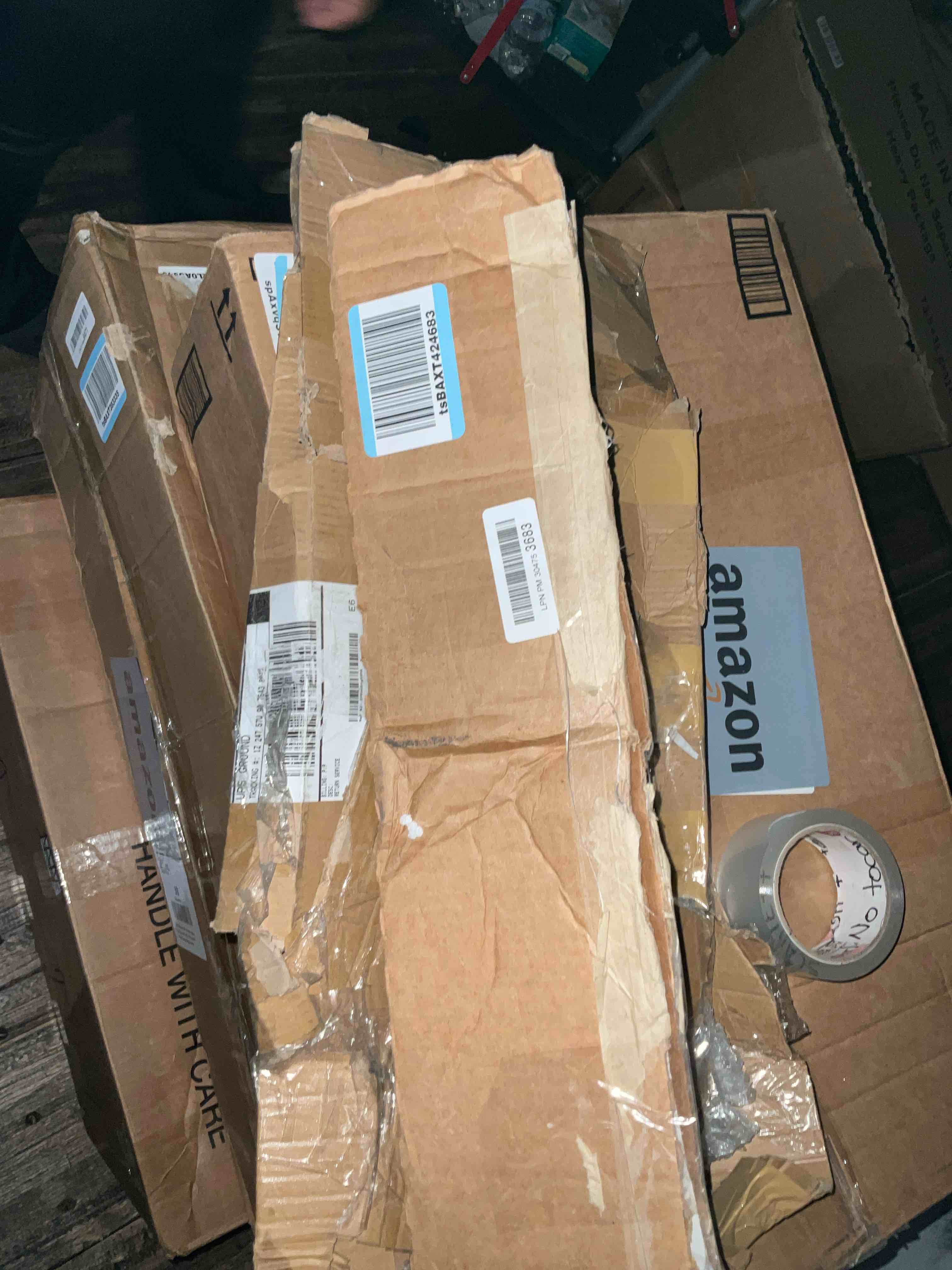 https://s3.amazonaws.com/lotting-images-prod/bidfta/PNK1237522_1760106023945.jpeg